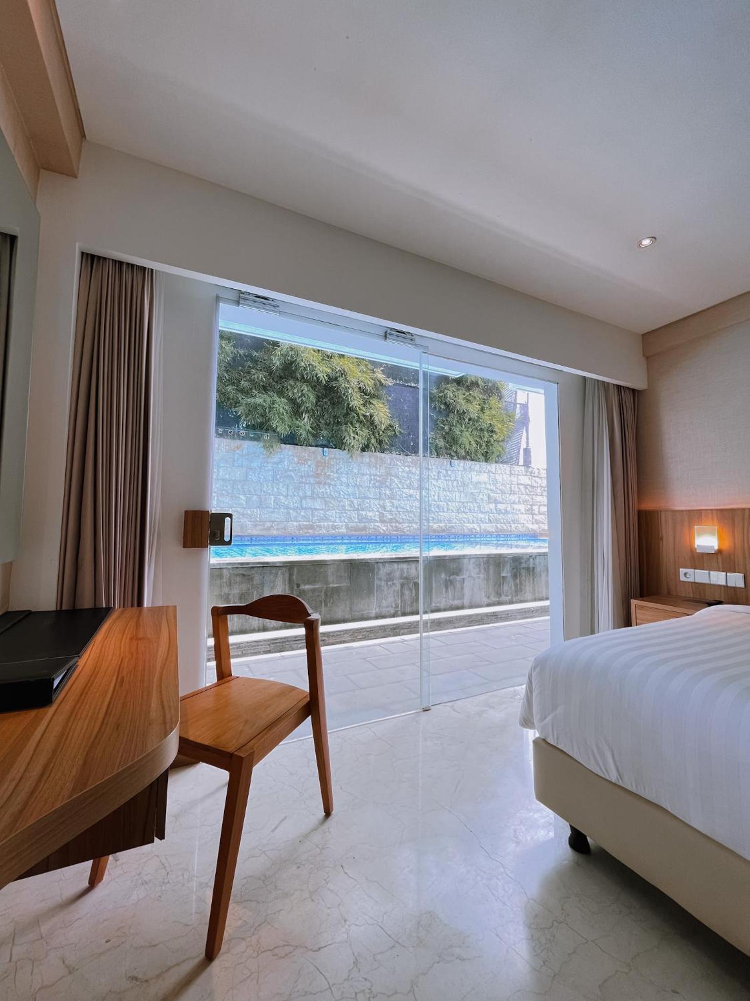 Deluxe Double or Twin Room Pool Access - First Floor - Photo 2