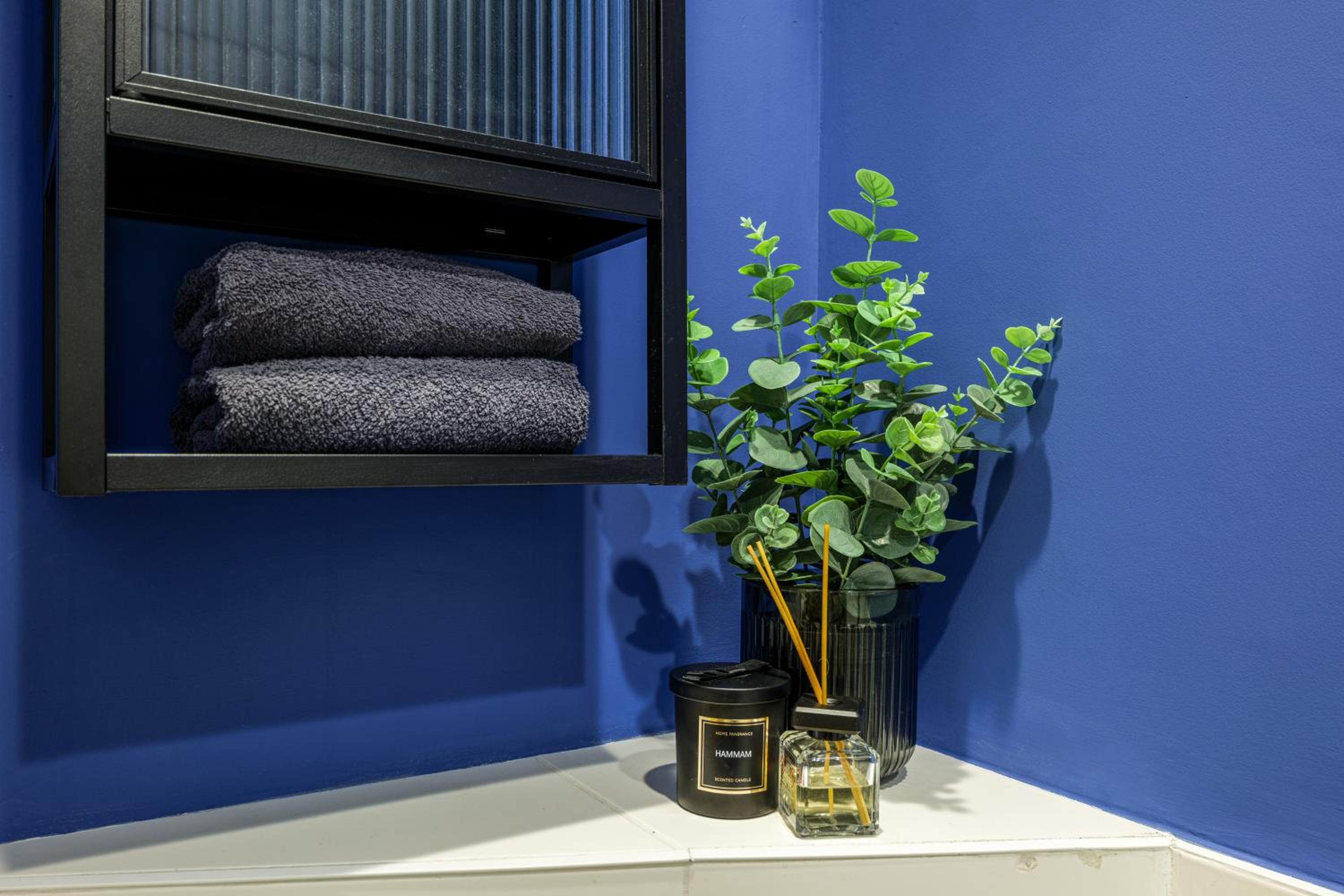 Small Double Room - Photo 10