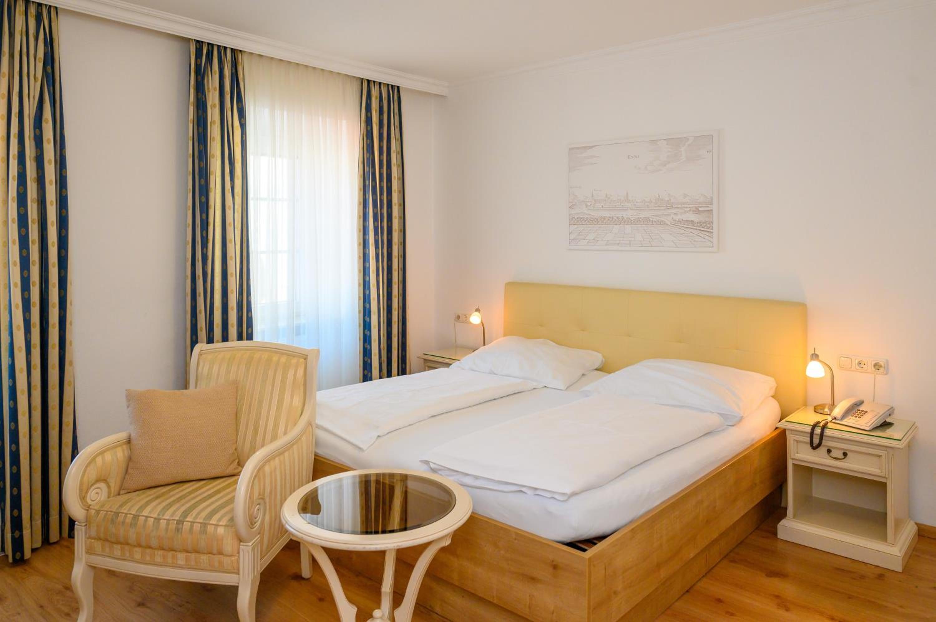 Double Room with Shower