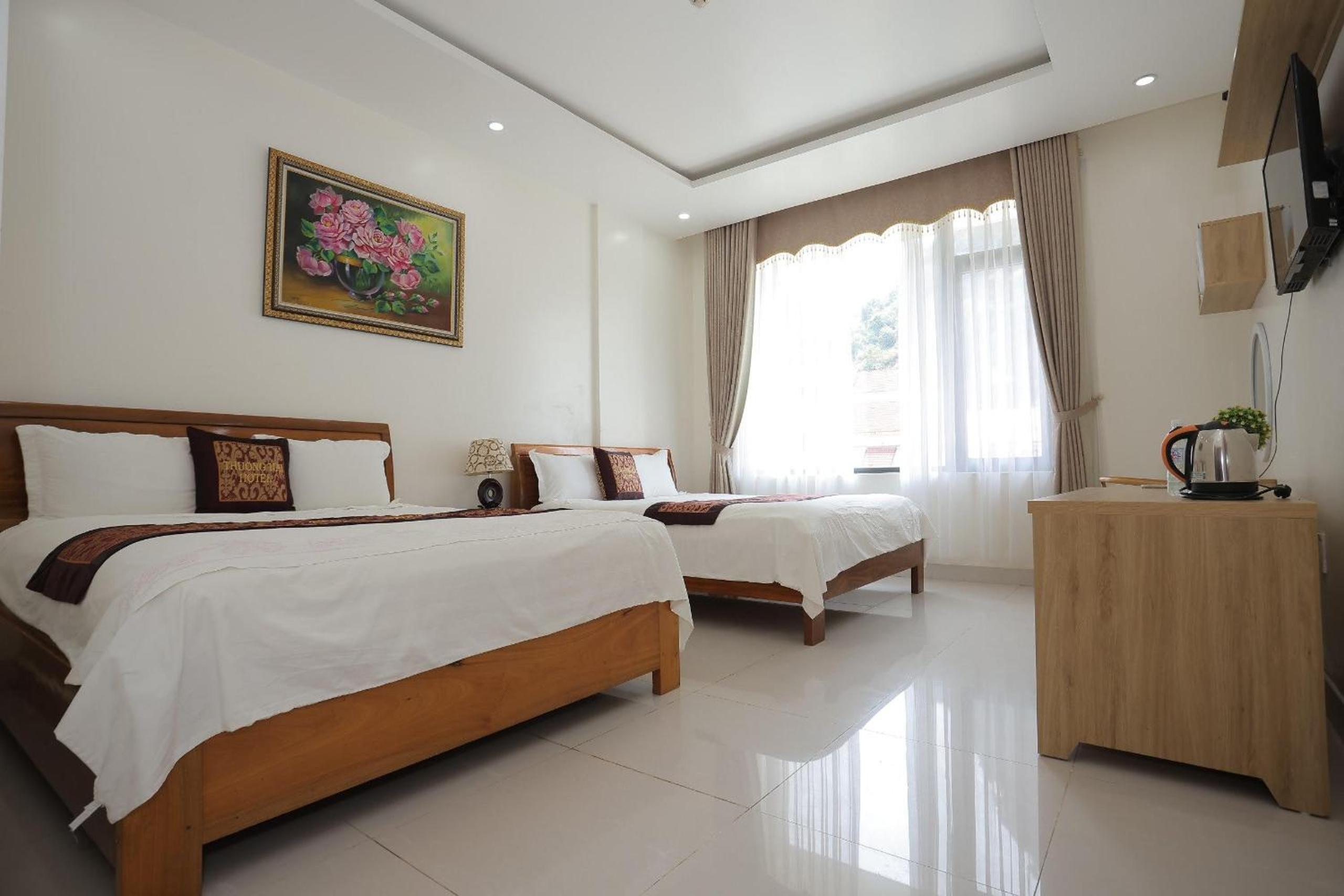 Twin Room with Mountain View photo 2