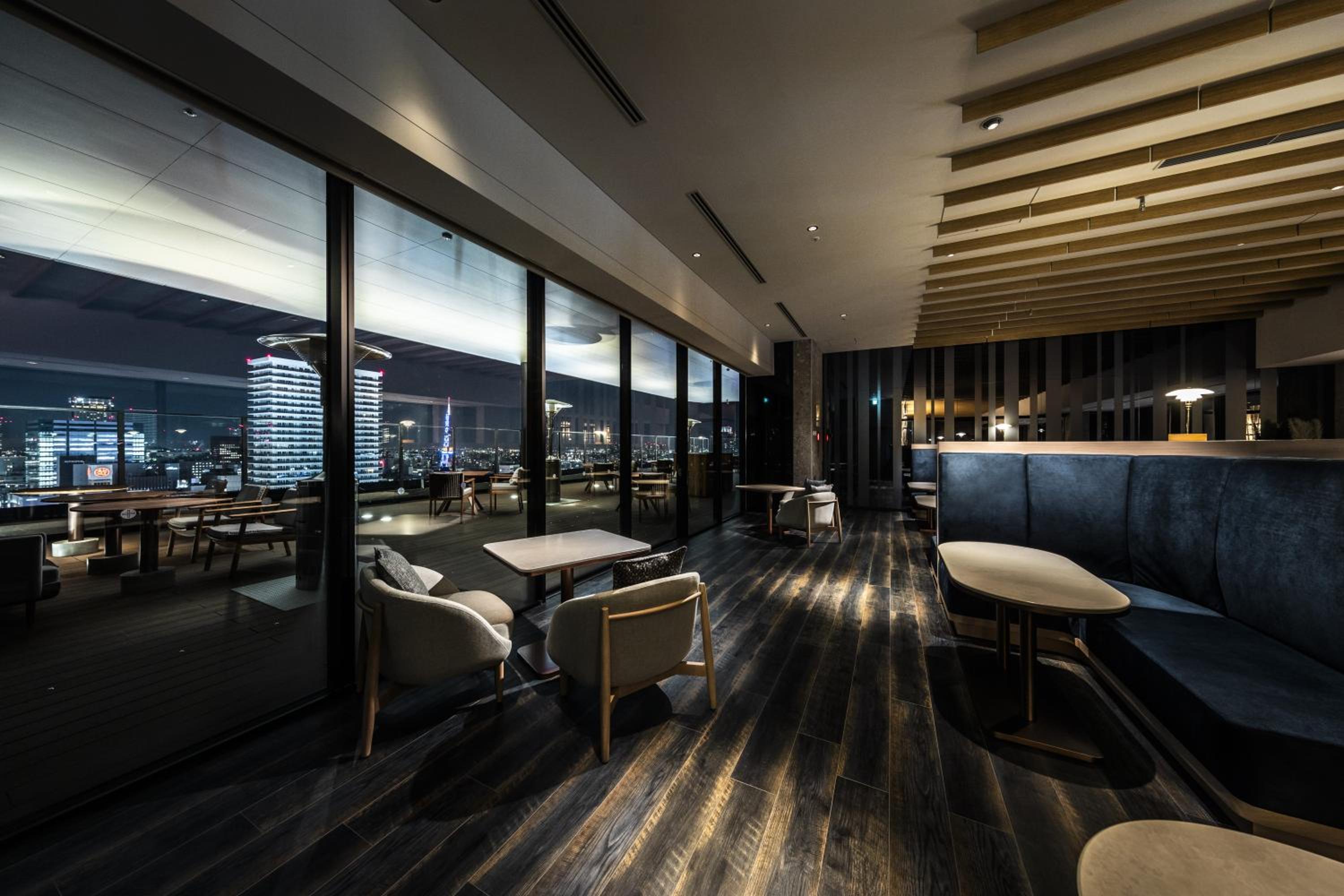 Premium Twin Room - Photo 13