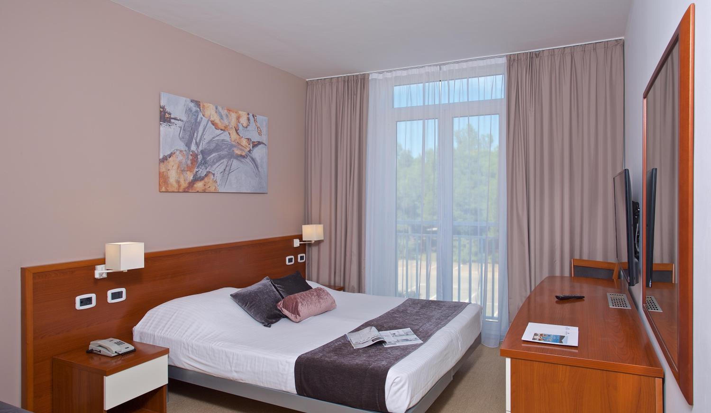 Family Suite - Photo 1