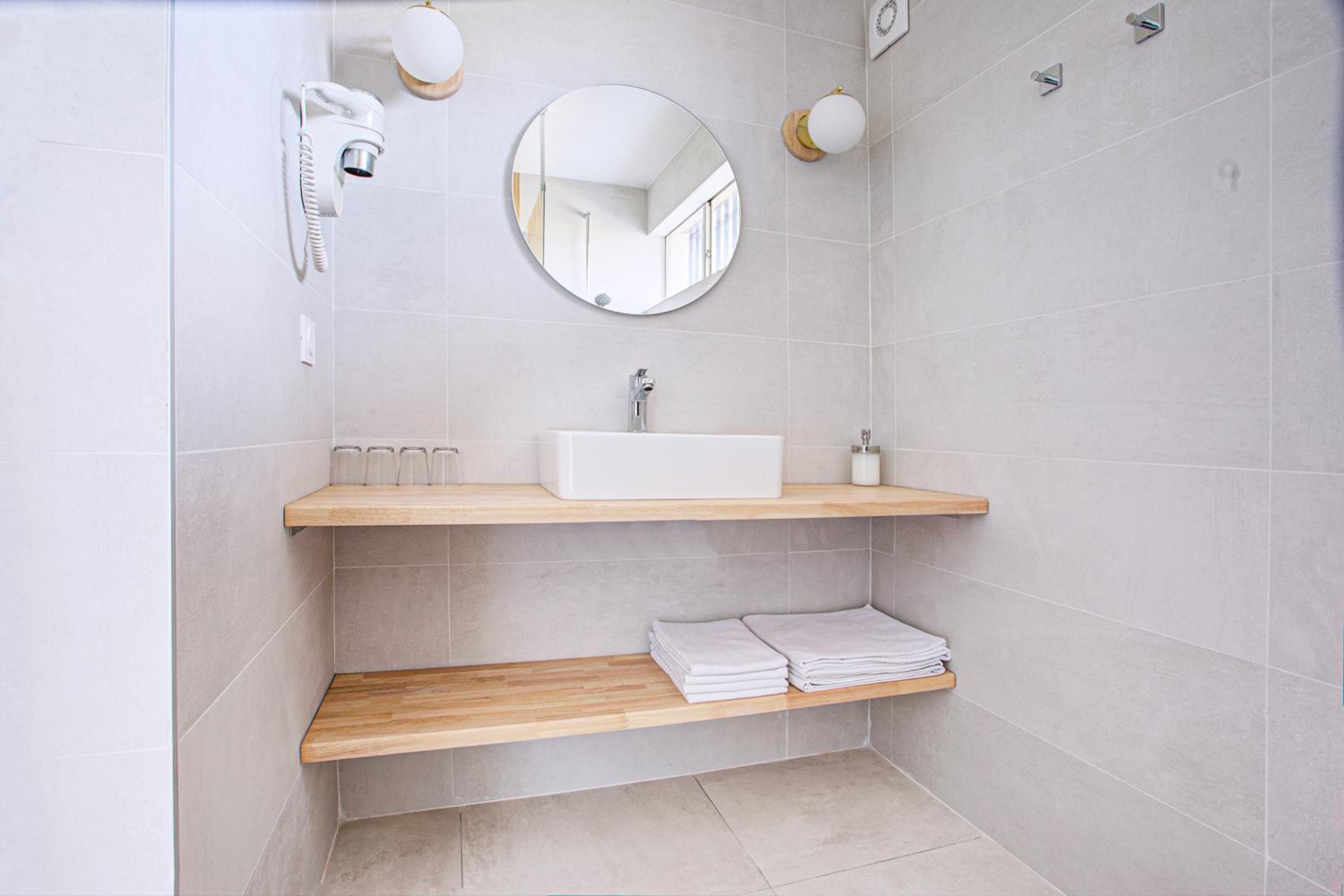 Comfort Family Suite with Rooftop Terrace and Air Conditioning - Mountain View photo 3