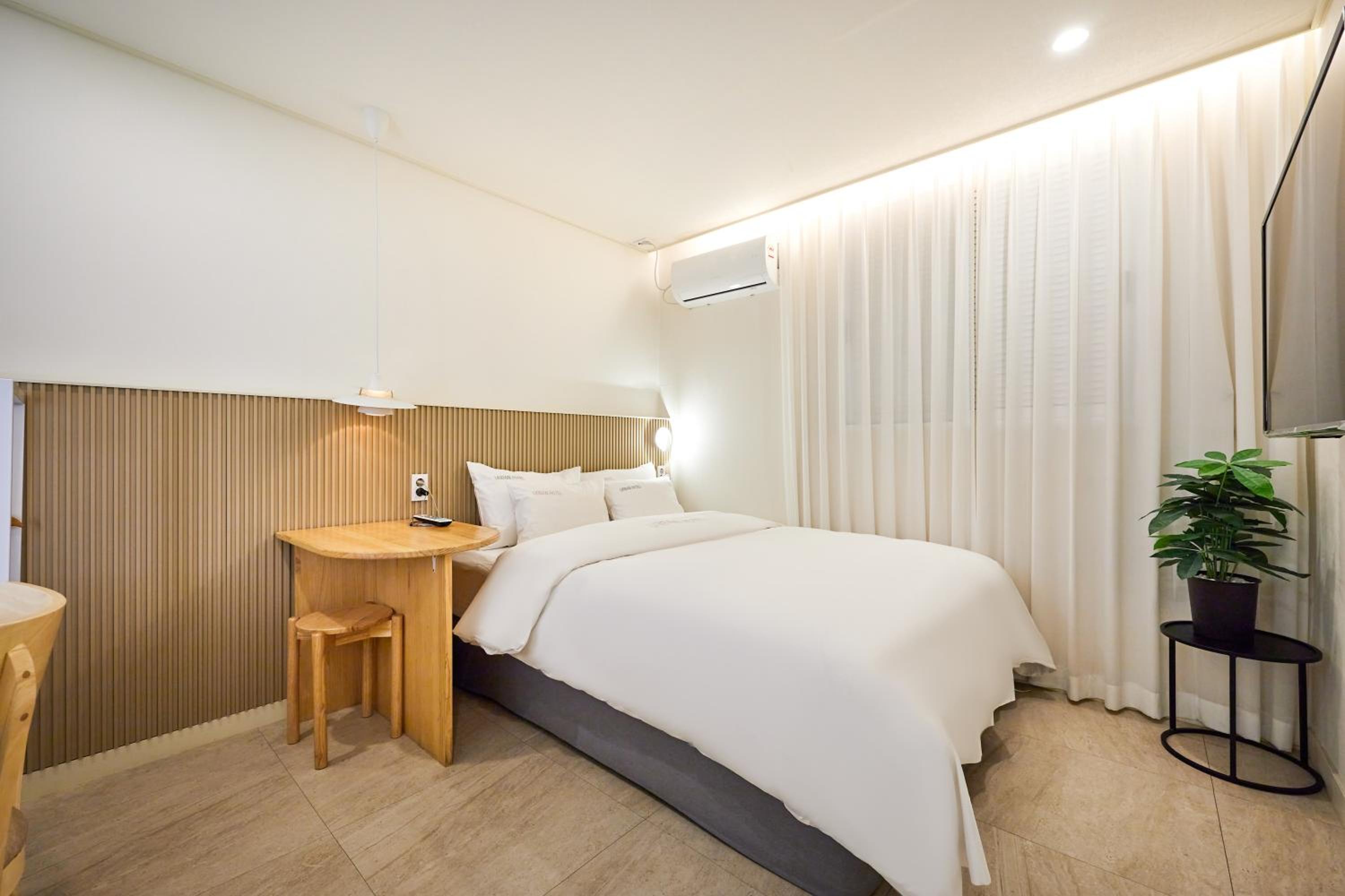 Deluxe Double Room - Photo 4