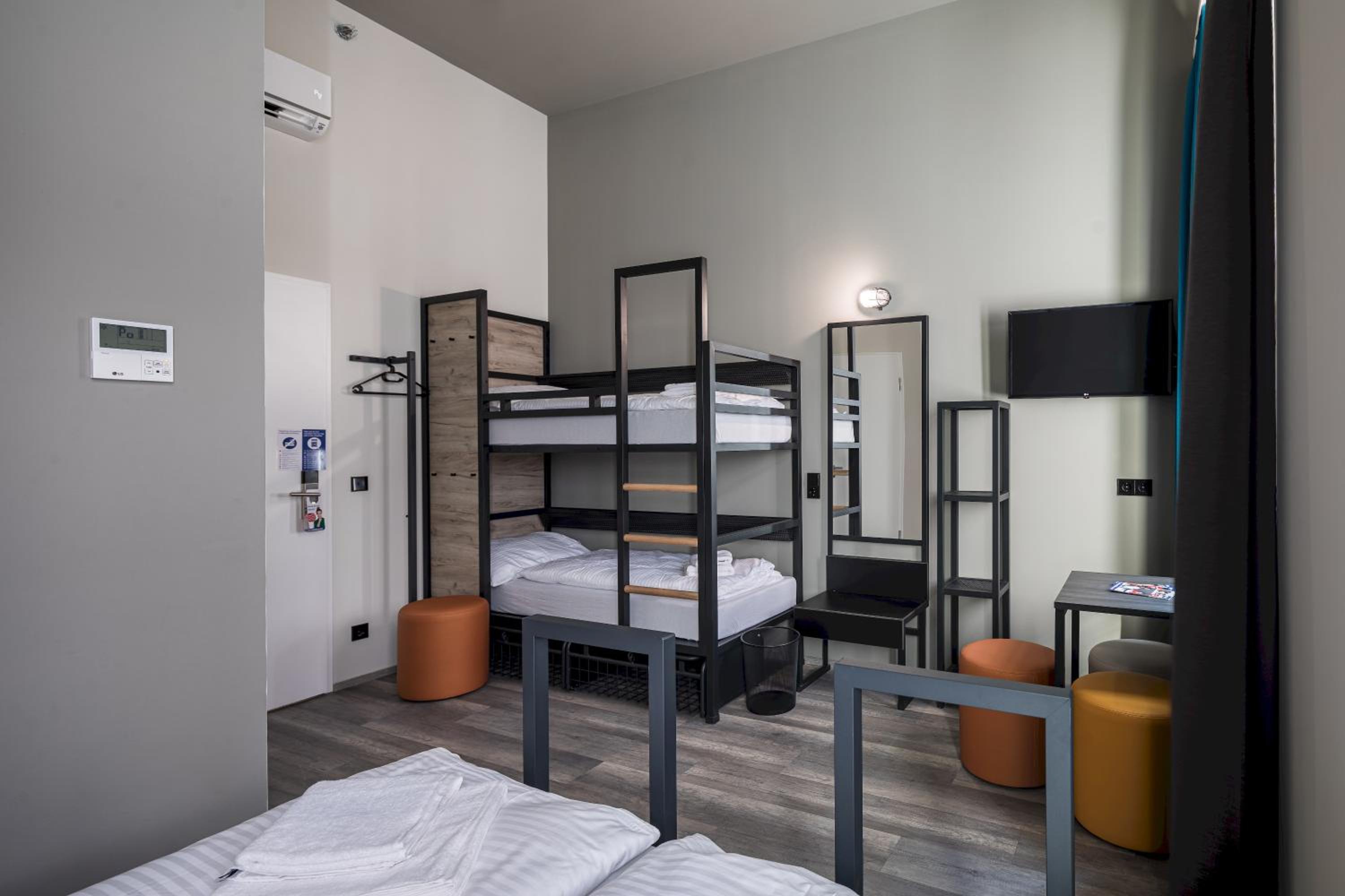Triple Room photo 2