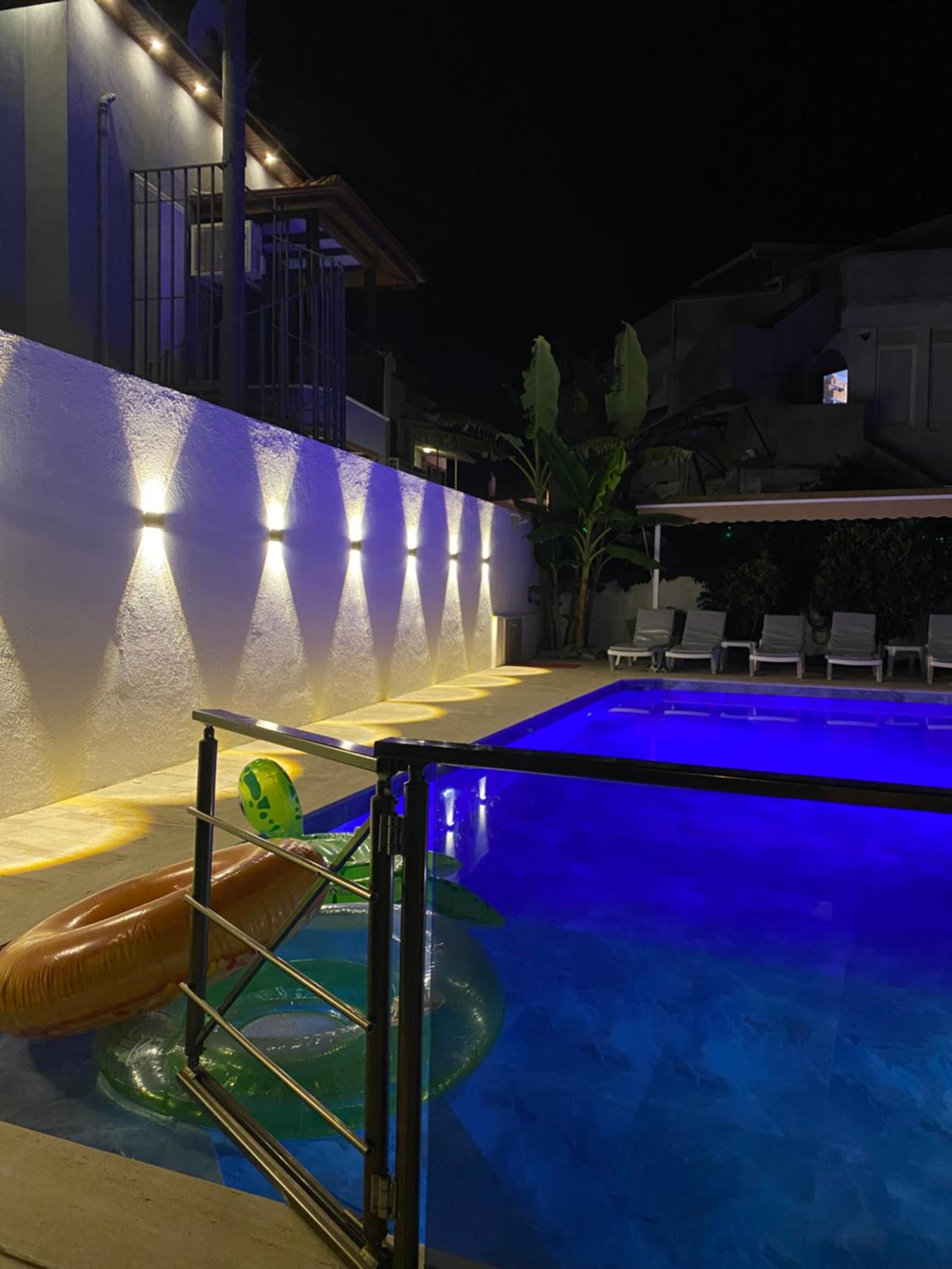 Two-Bedroom Villa - Photo 35