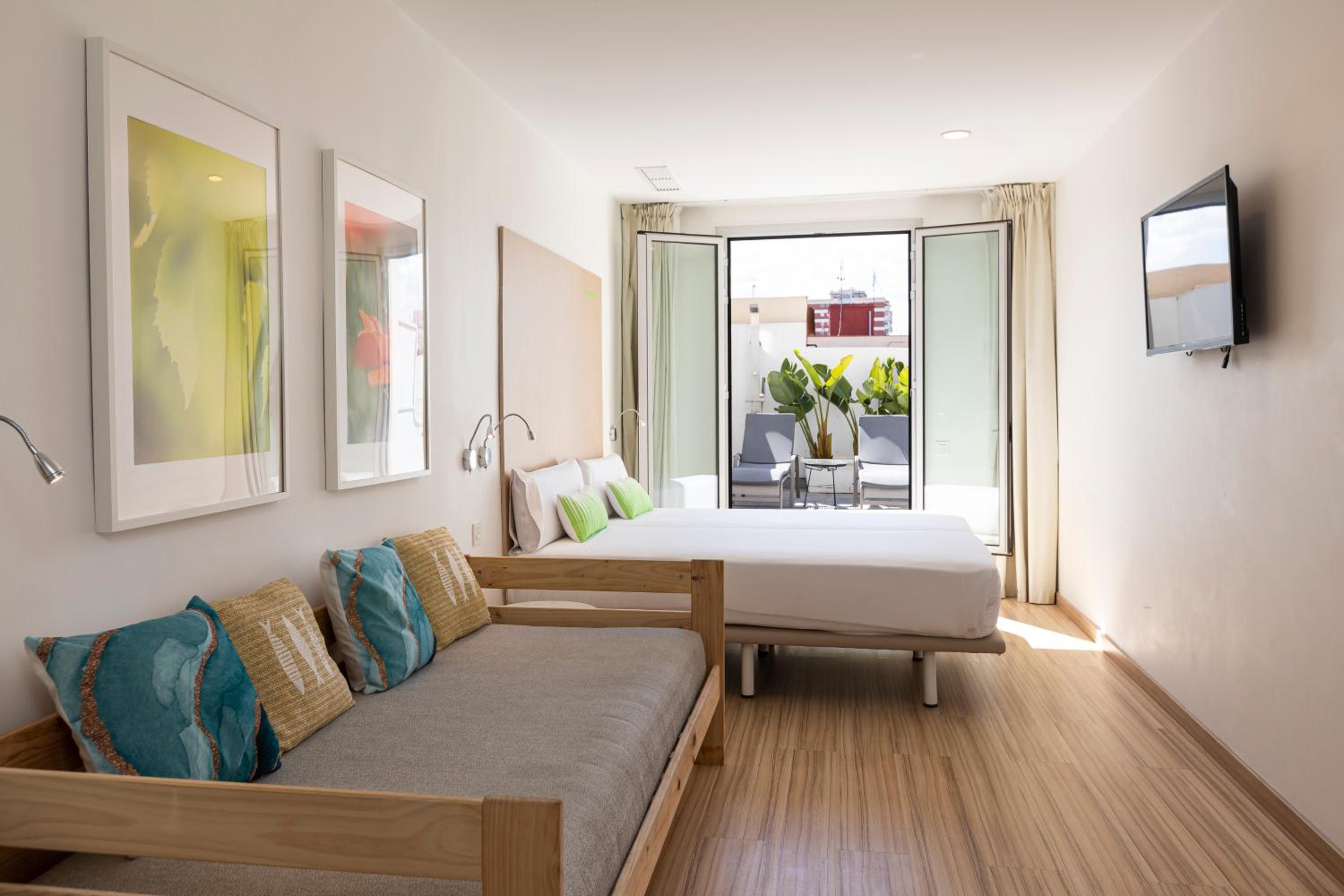 Superior Double or Twin Room with Terrace photo 1