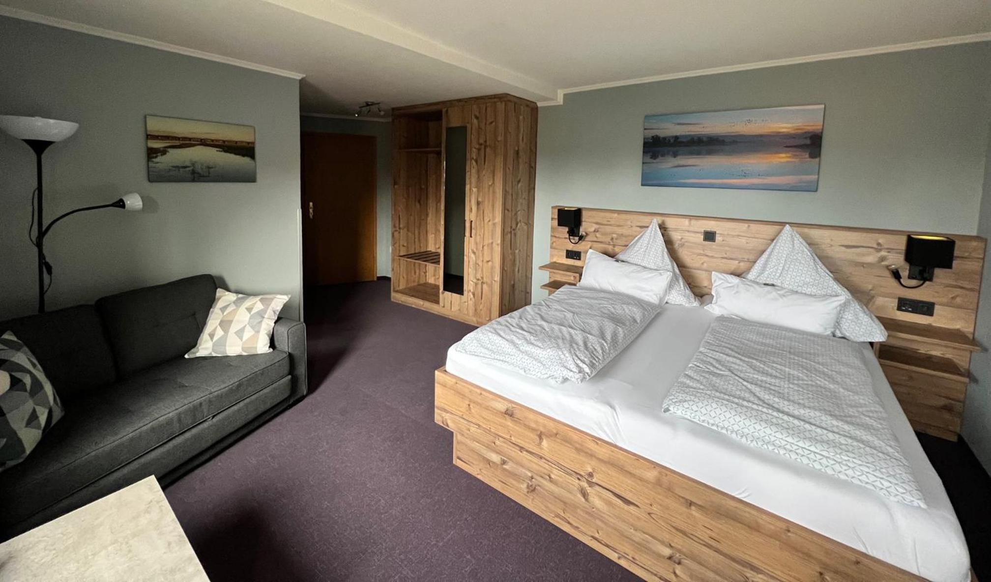 Double Room - Photo 2