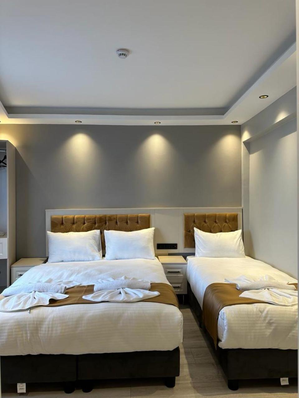 Standard Triple Room photo 3