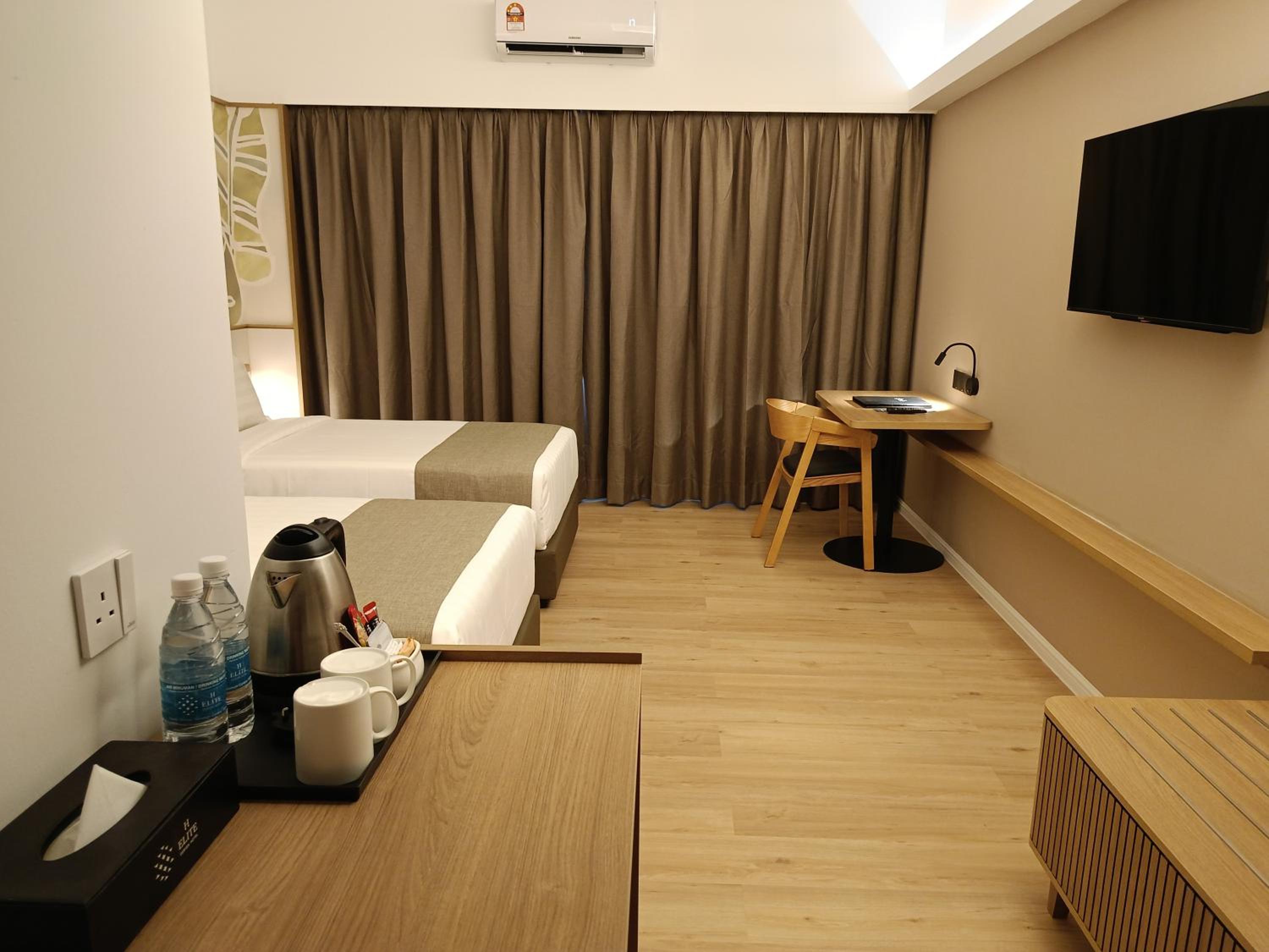 Premium Lifestyle Twin - Photo 3