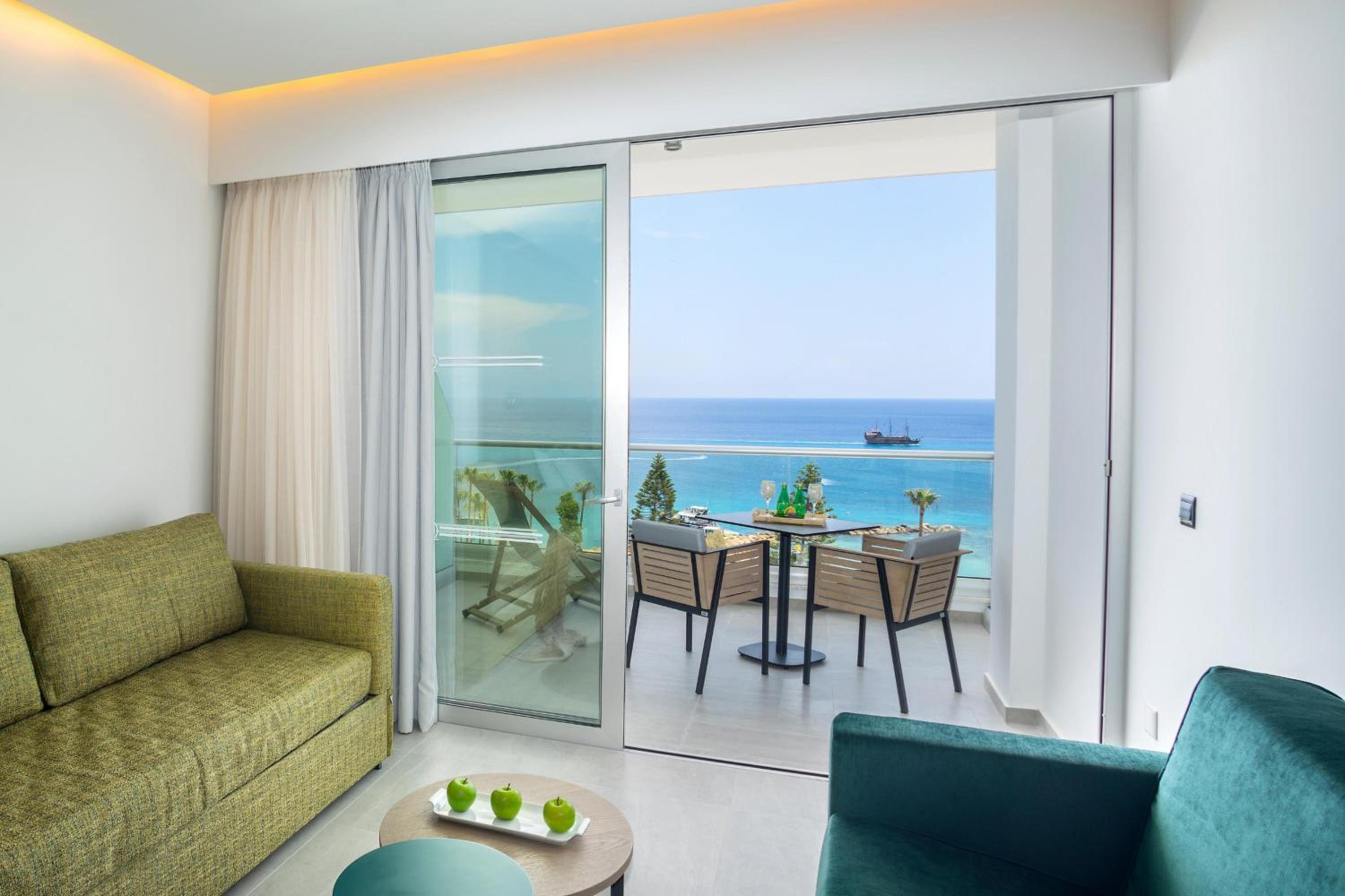 Elite Family Suite - Photo 4