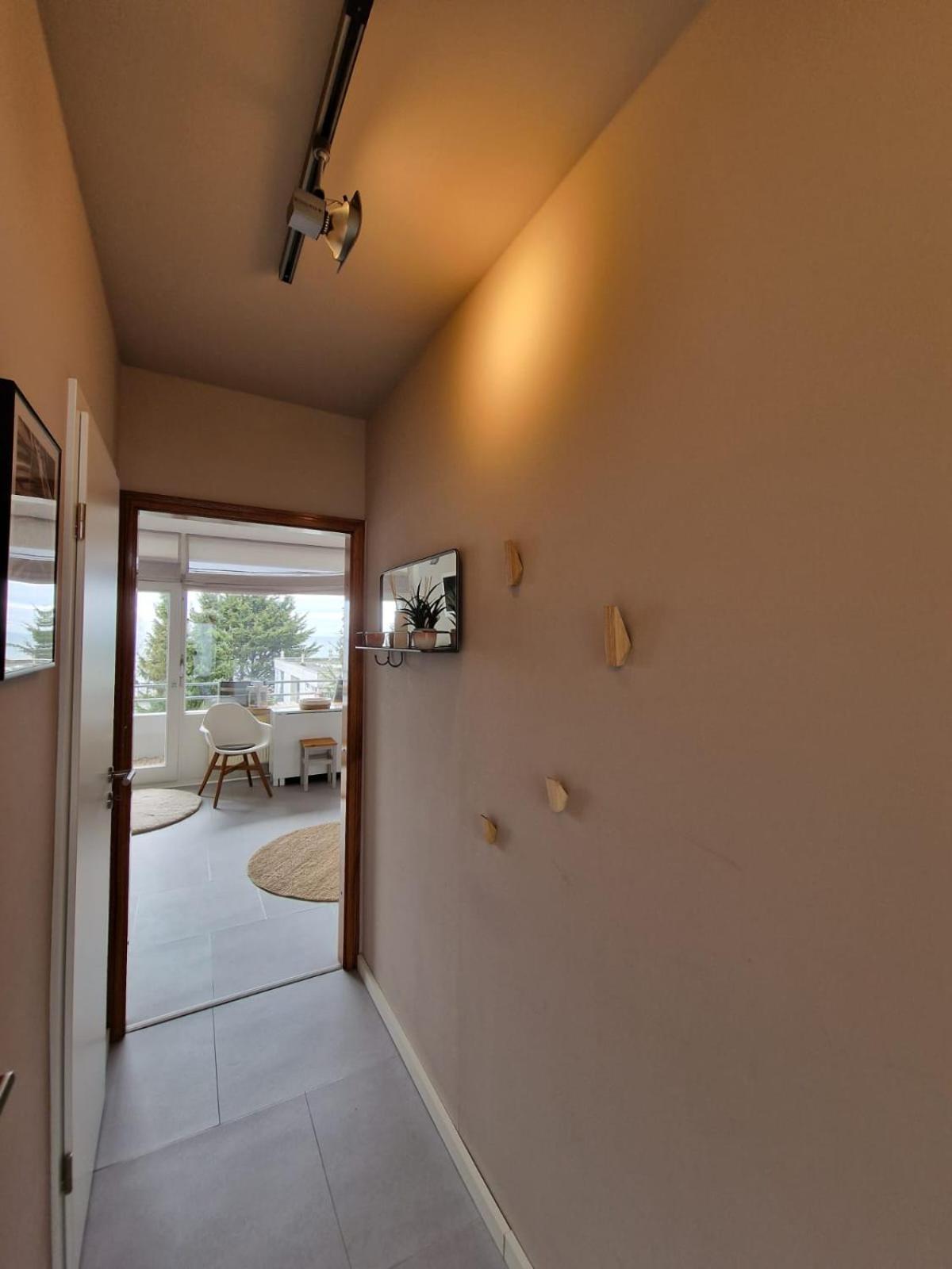Apartment With Sea View photo 2