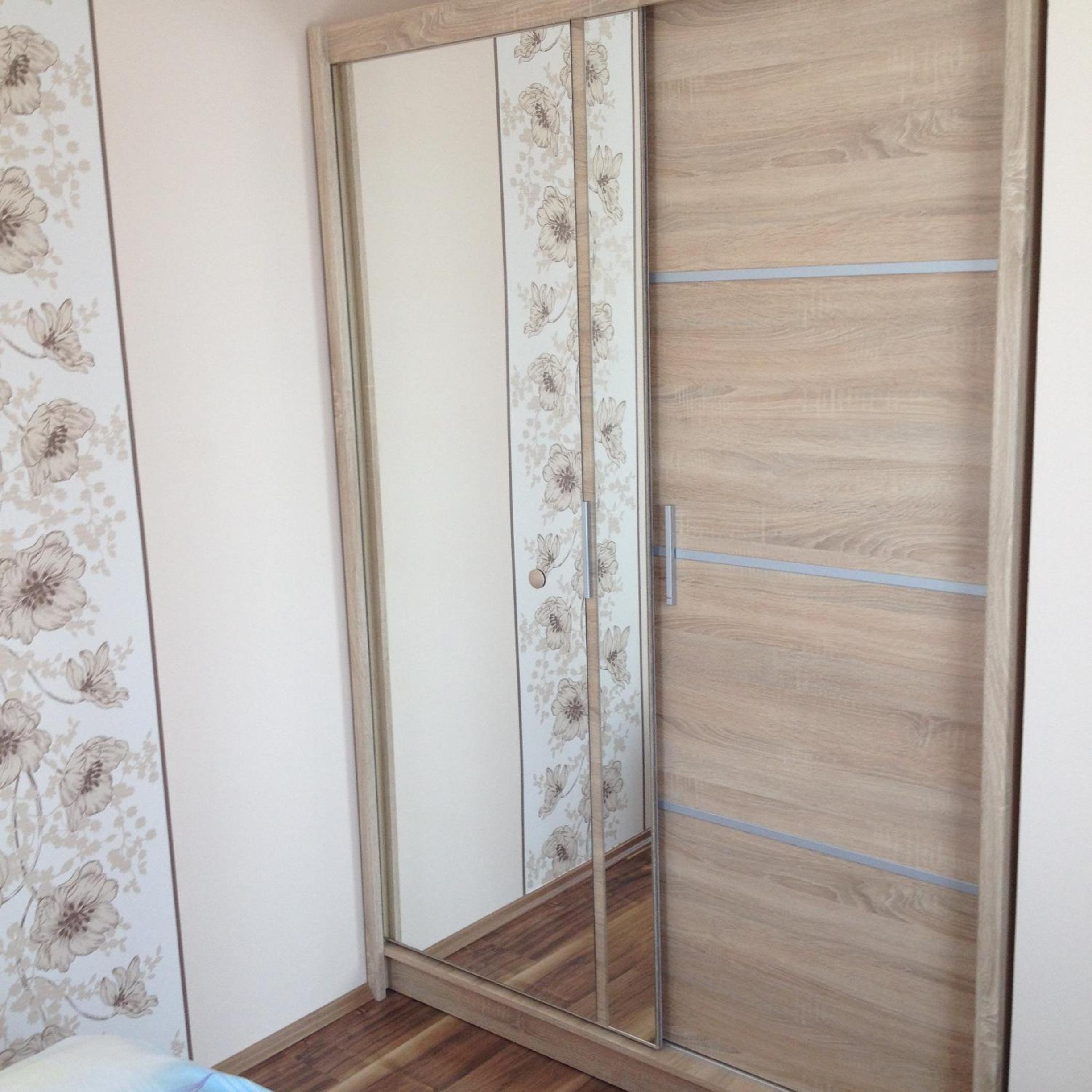 One-Bedroom Apartment with Balcony