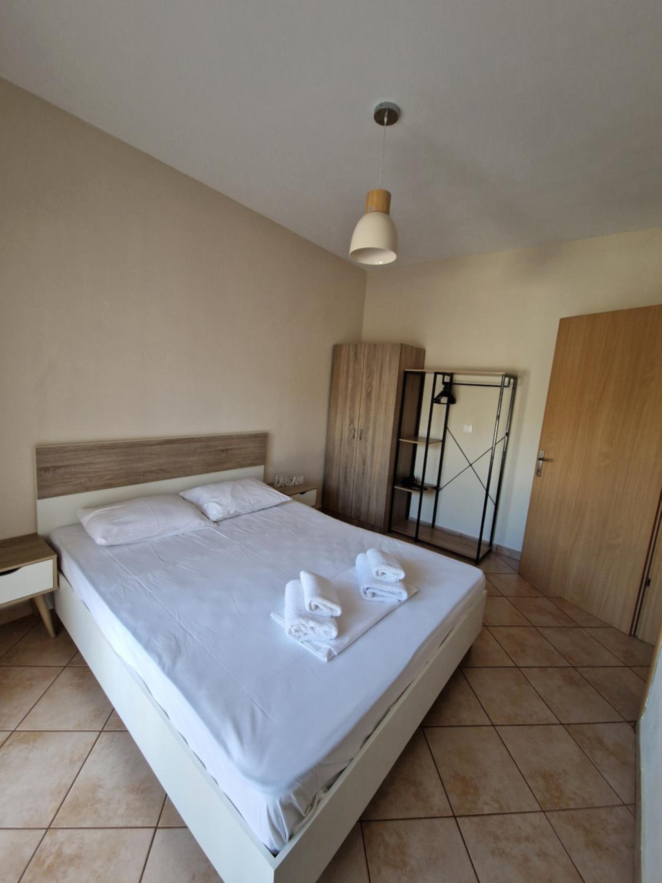 Apartment - Ground Floor photo 3