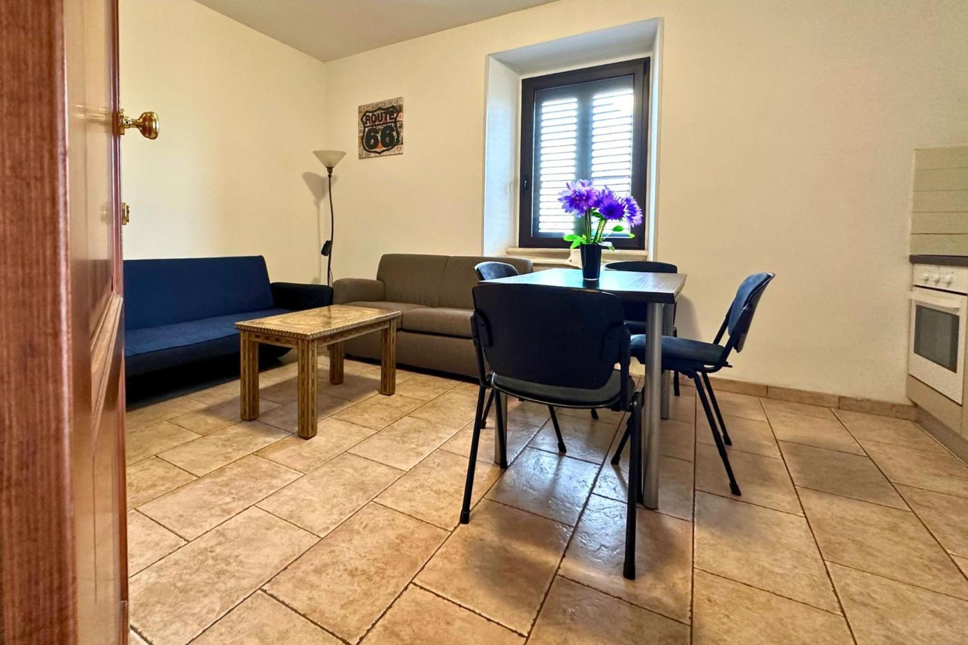 Deluxe Apartment photo 2