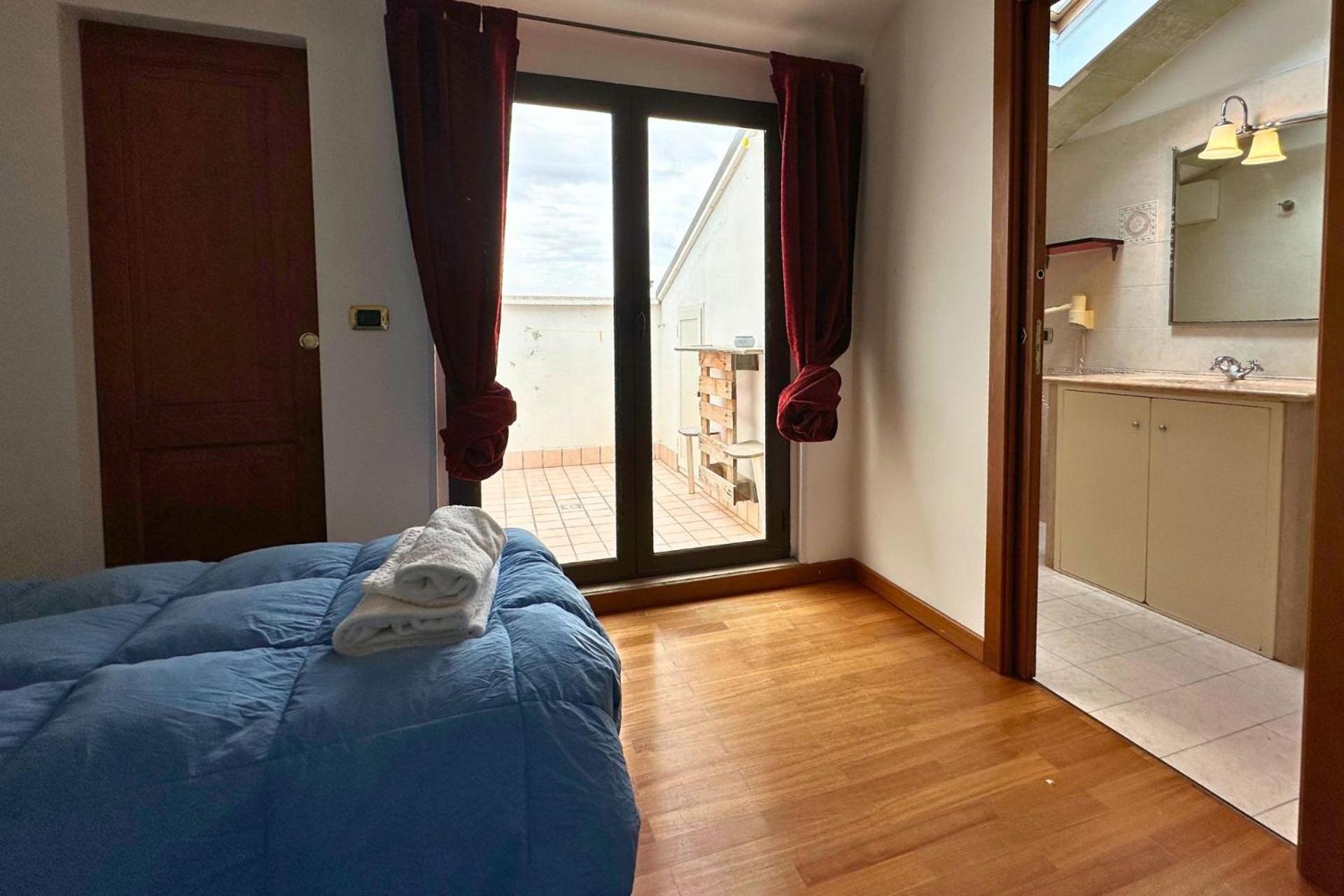 One-Bedroom Superior Apartment photo 3