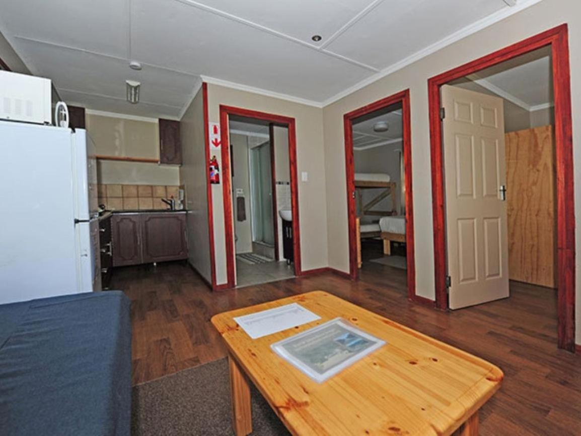 Two-Bedroom Chalet - Photo 9