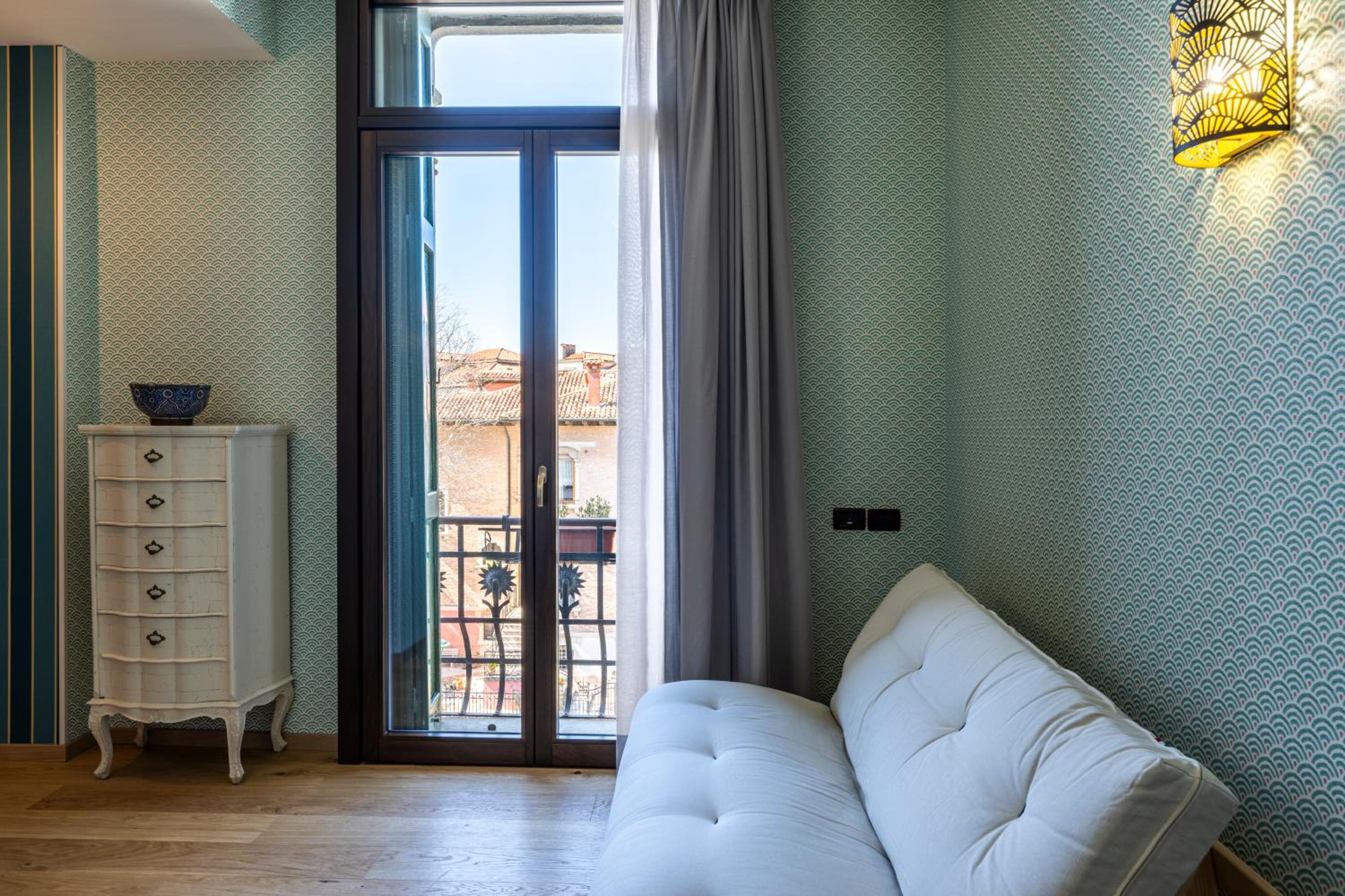 Triple Room - Photo 1