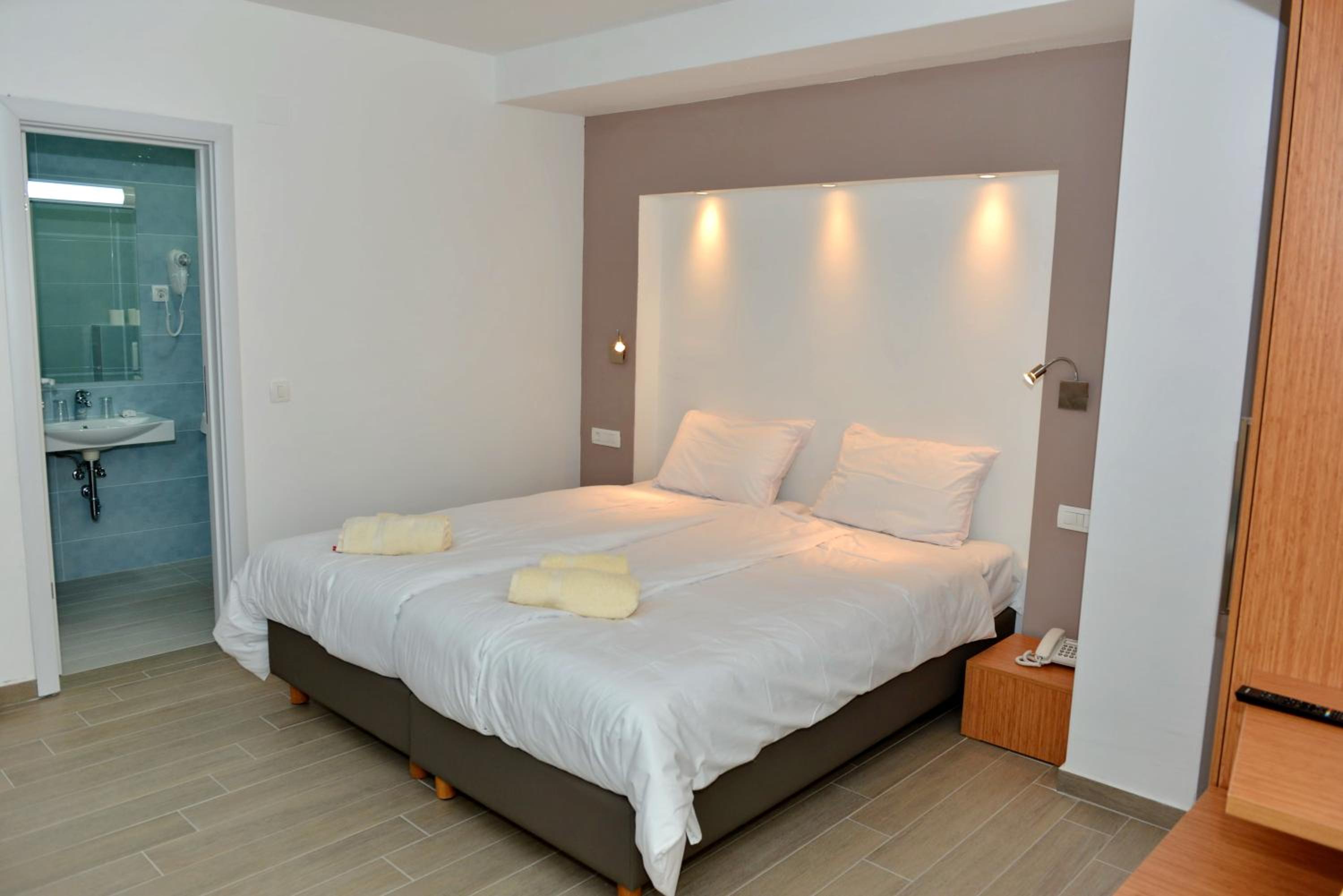 Triple Room - Photo 7