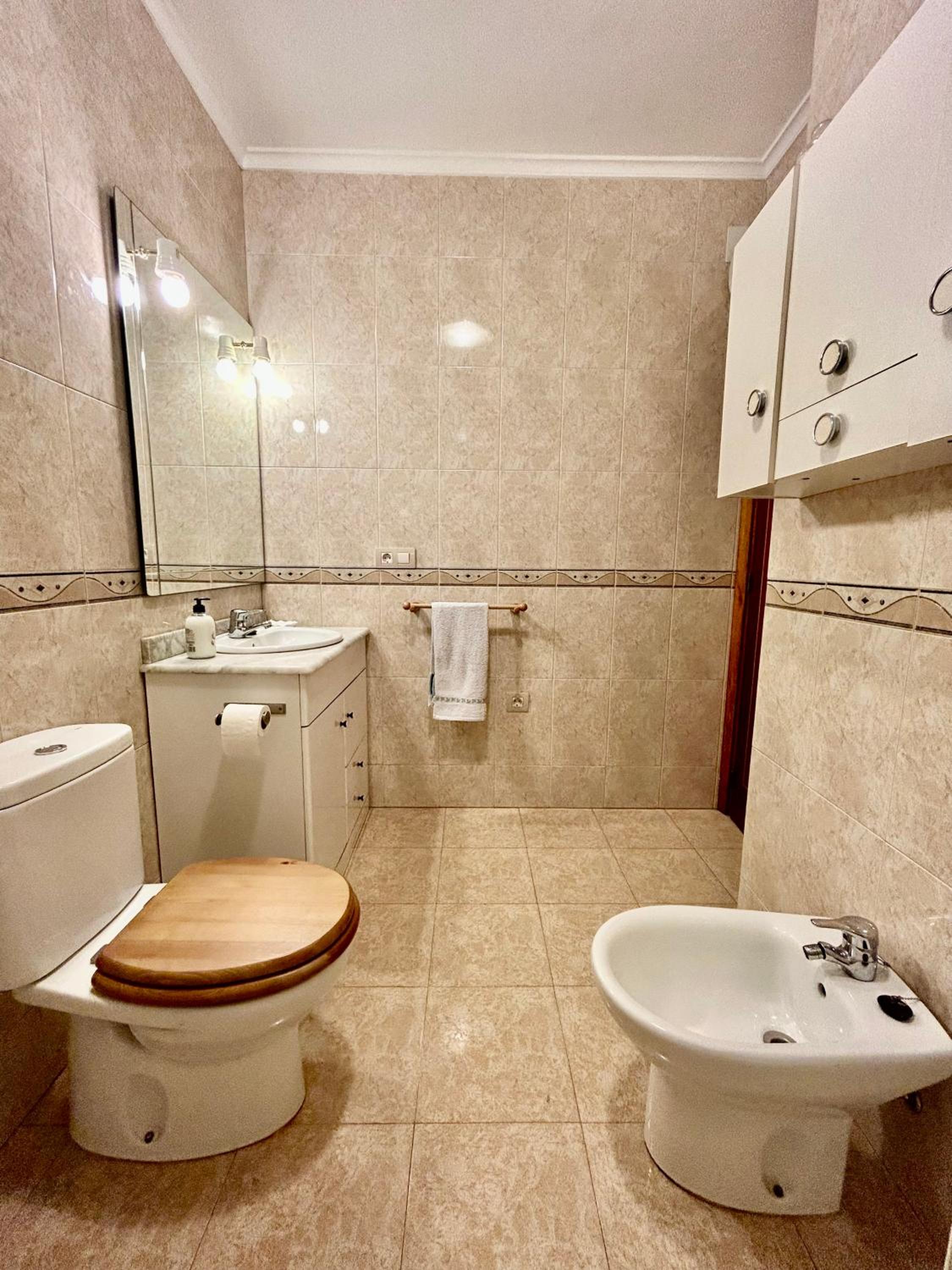 Apartment - Ground Floor photo 2