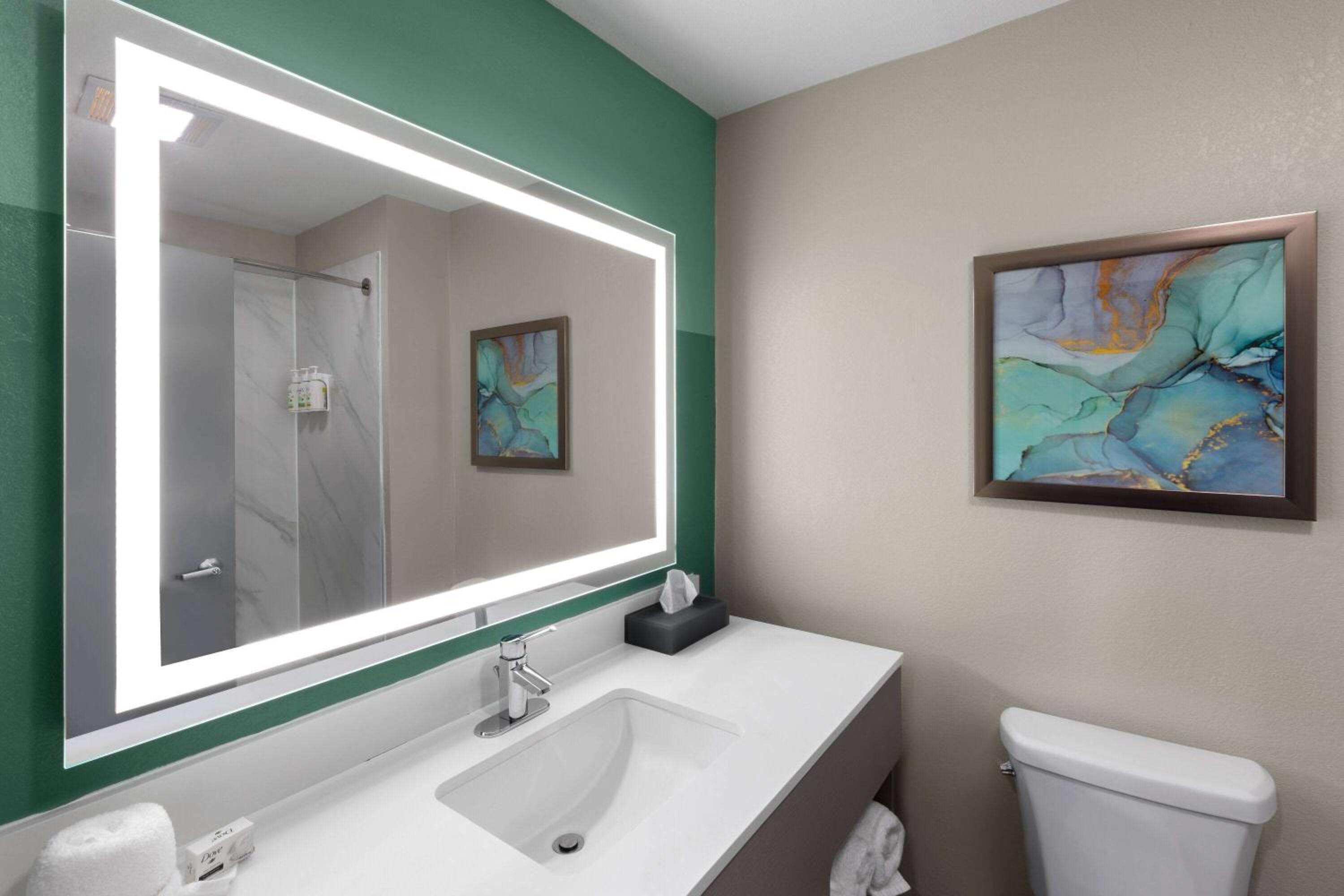 King Room - Disability Access/Non-Smoking - Photo 3