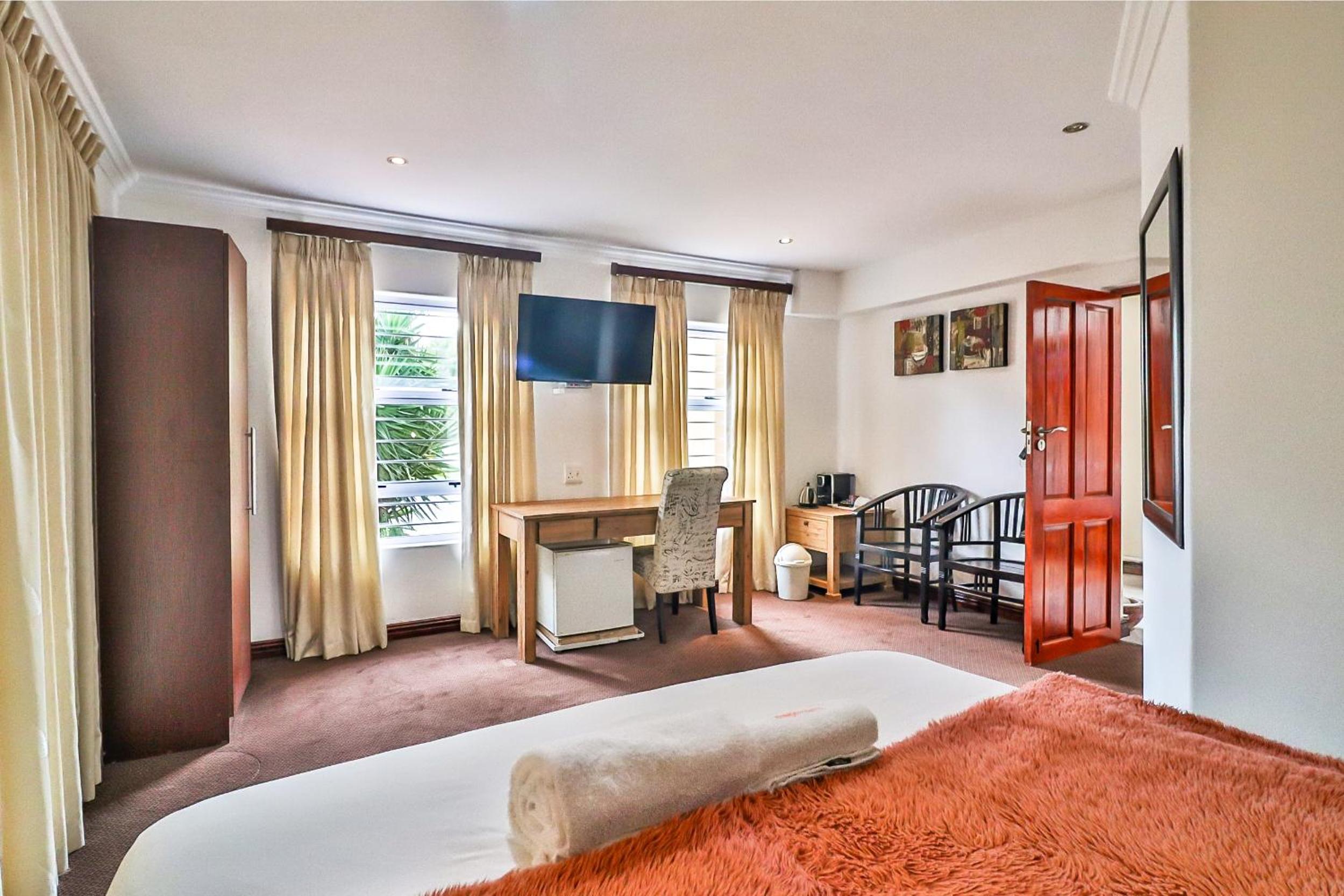 Deluxe Double Room - Photo 4