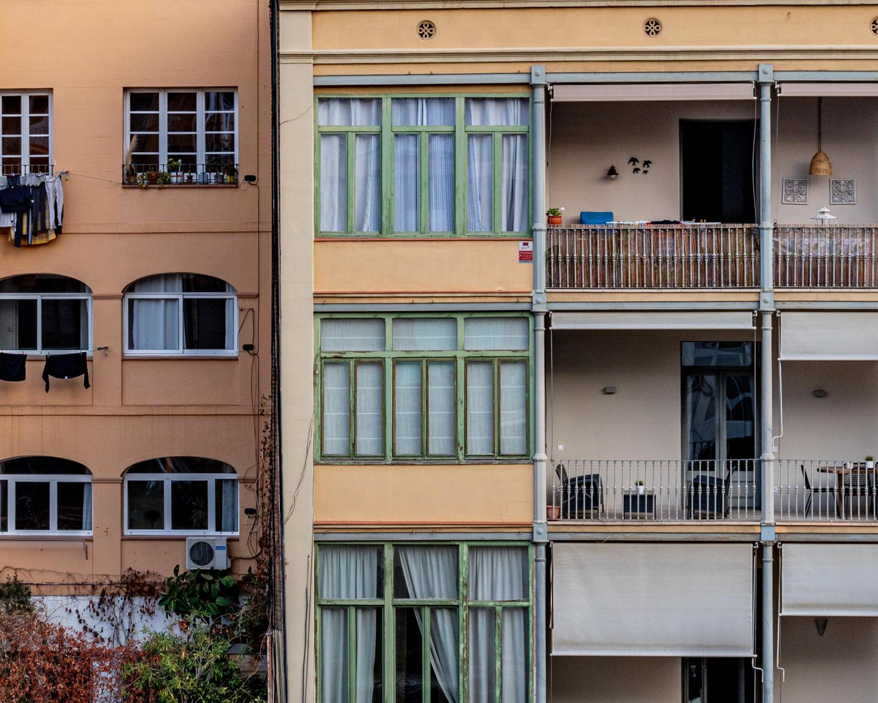 Apartment with Terrace photo 2