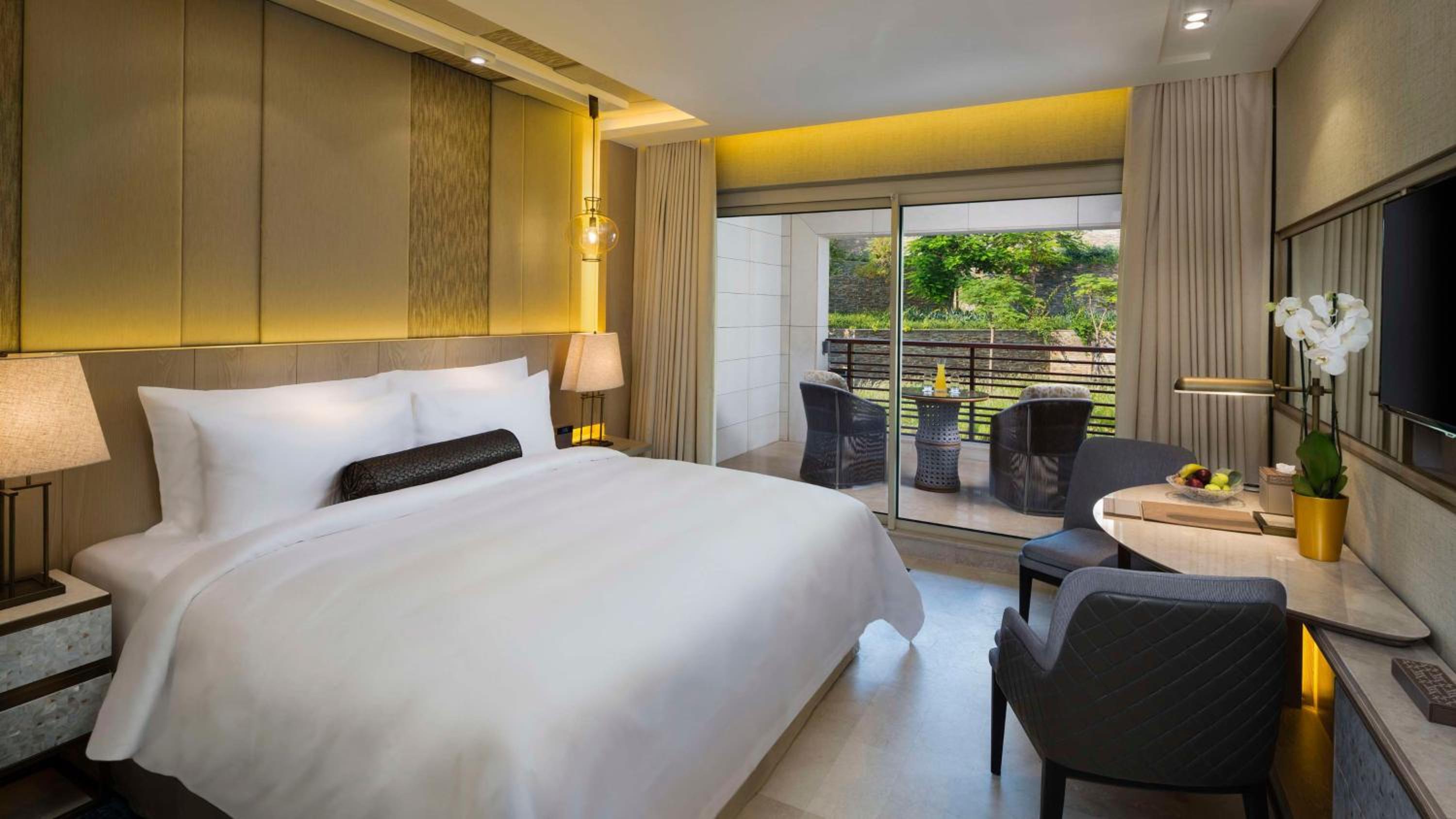 Superior Queen Room