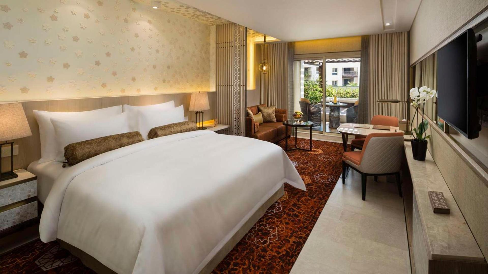 Grand Deluxe Private Jacuzzi® Room with King Bed