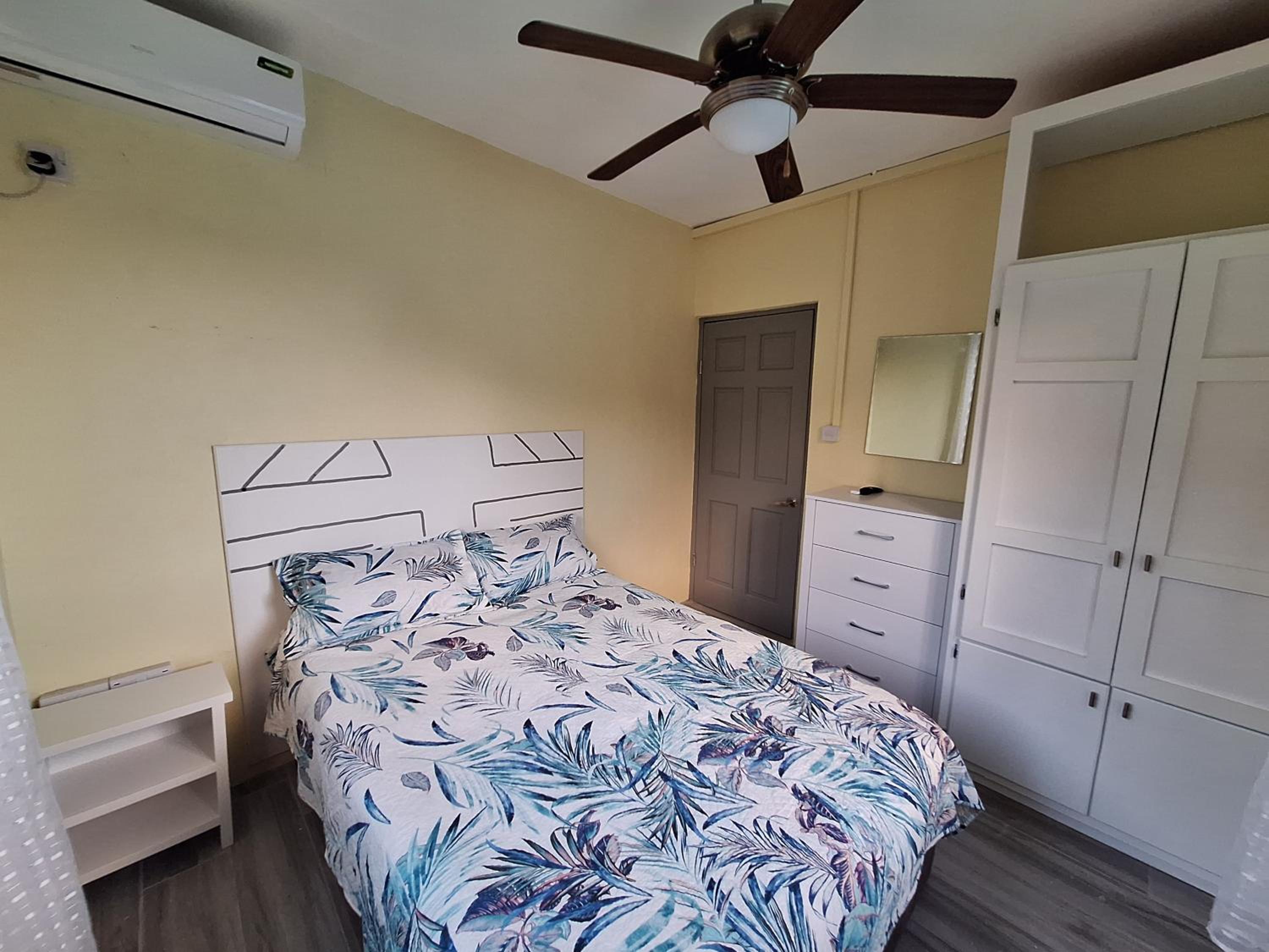 Two-Bedroom Apartment photo 2