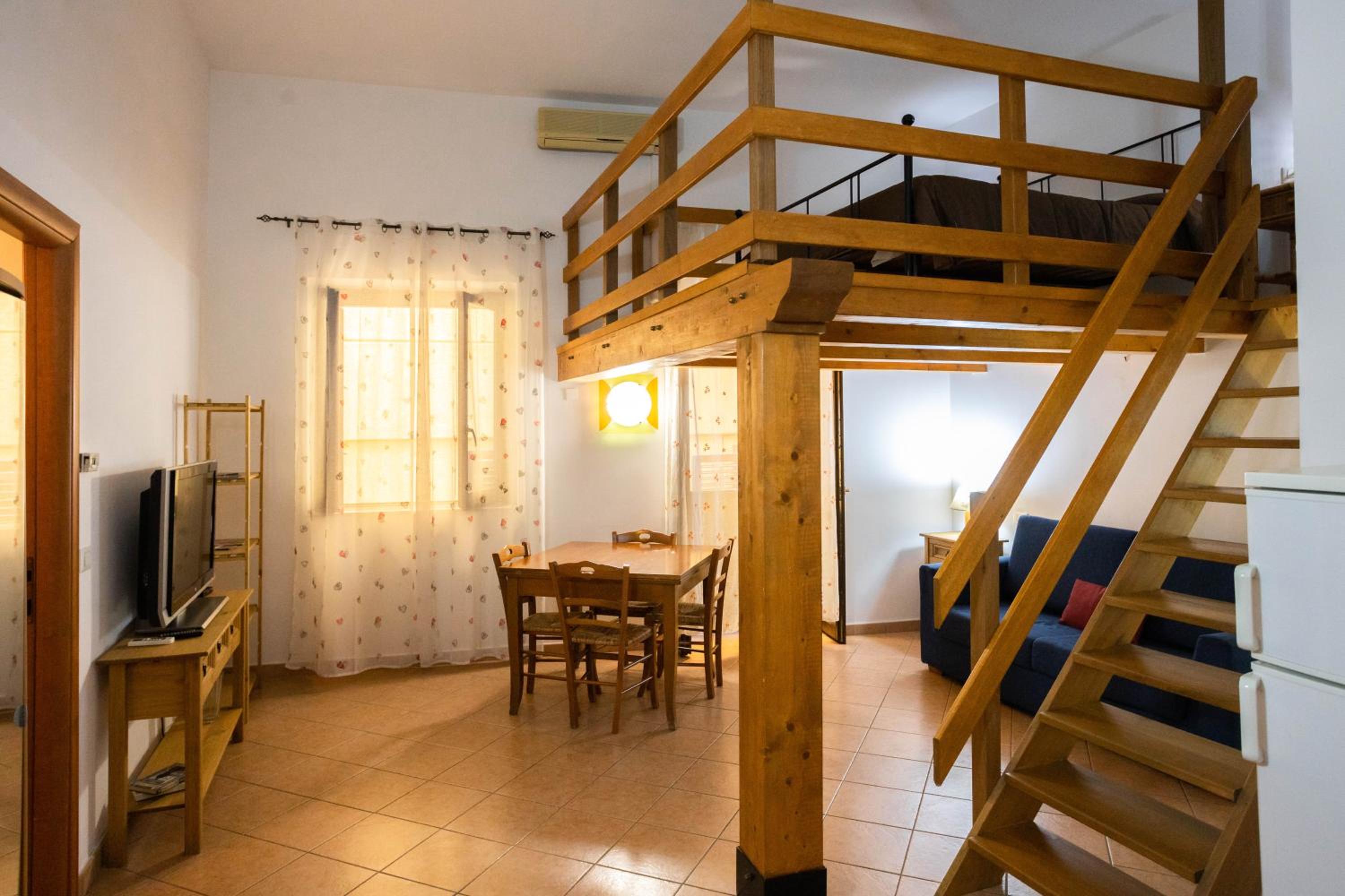 Apartment - Split Level