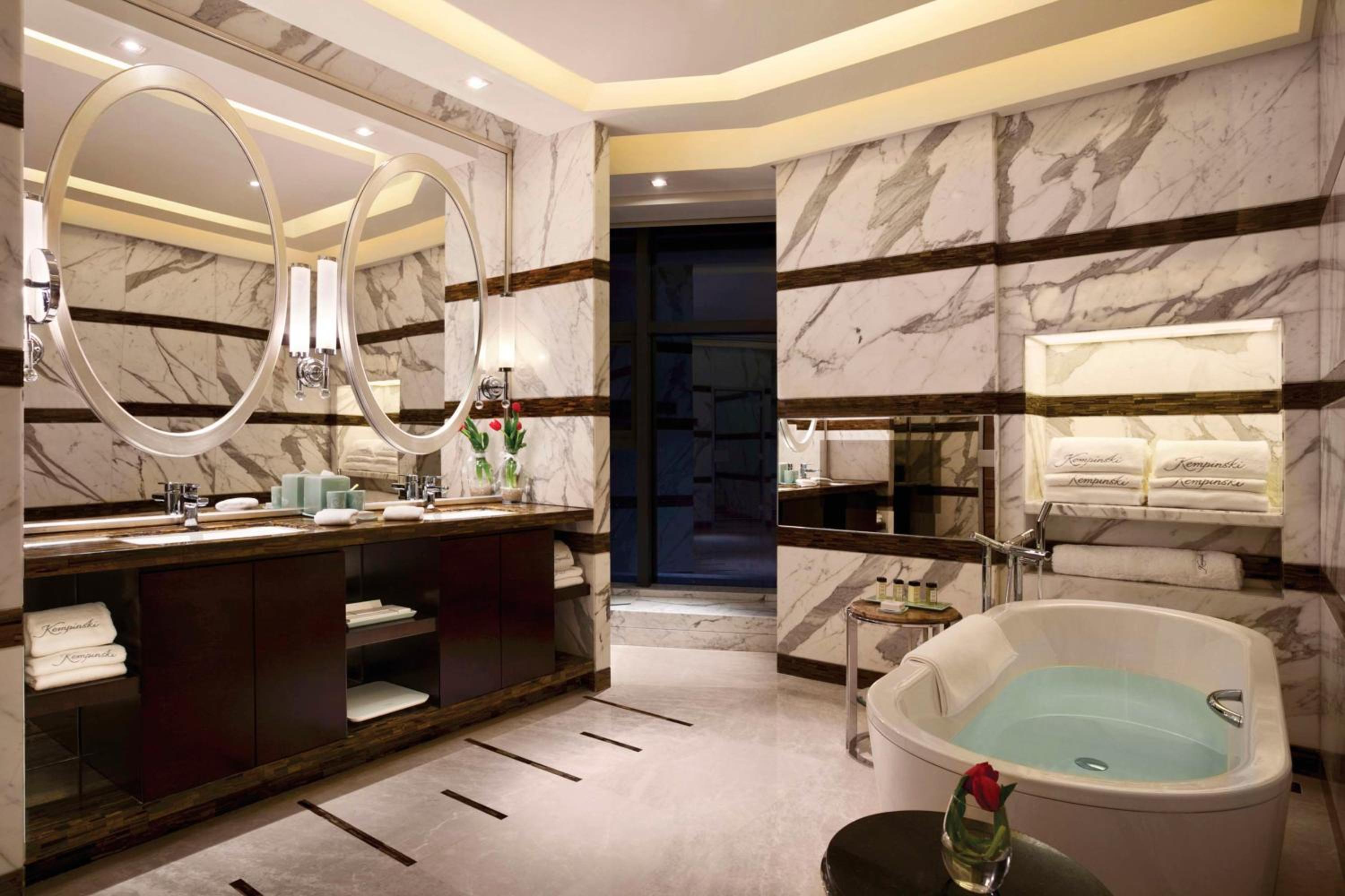Presidential Suite photo 2