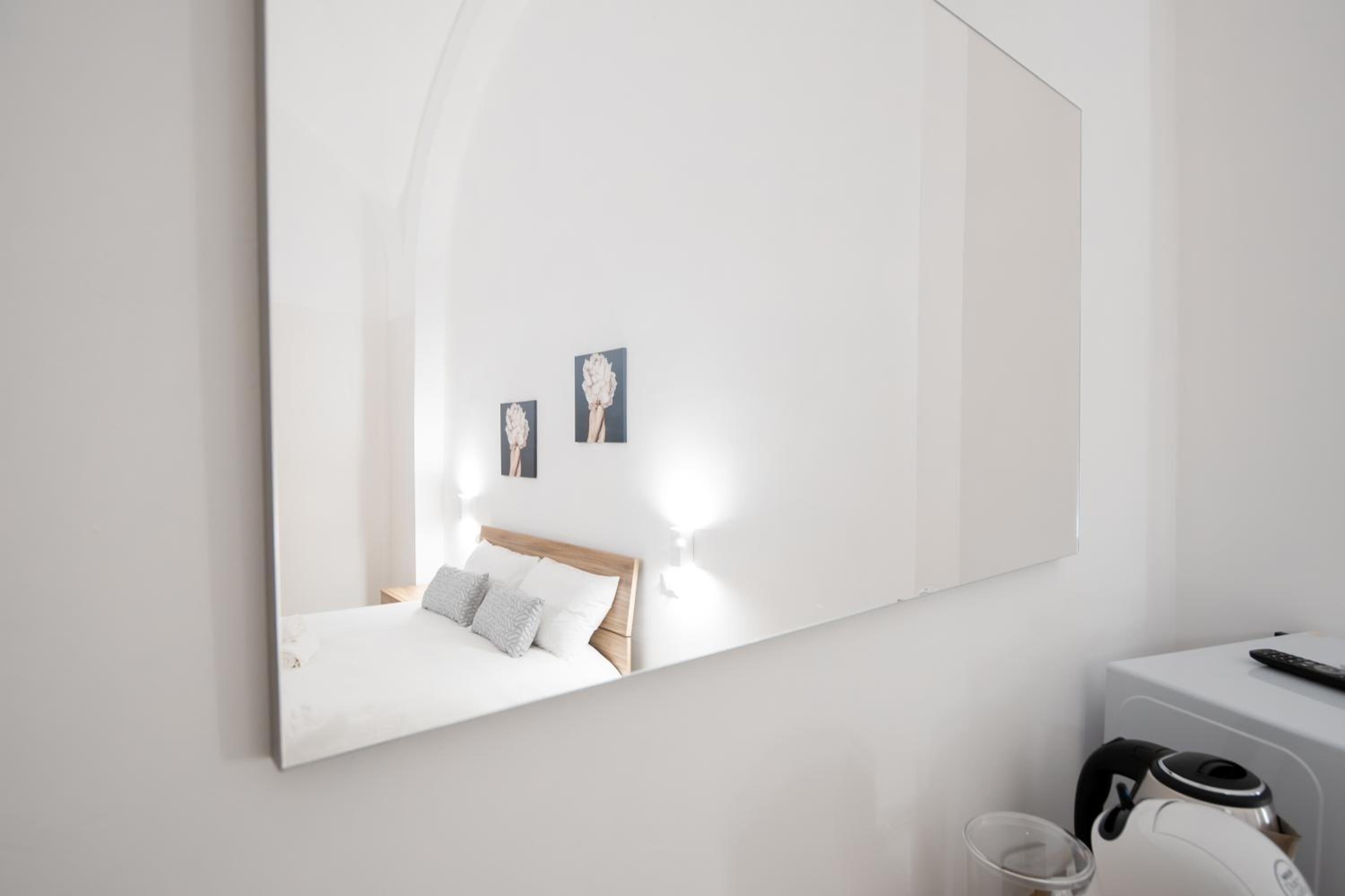 Double Room with Private Bathroom photo 2