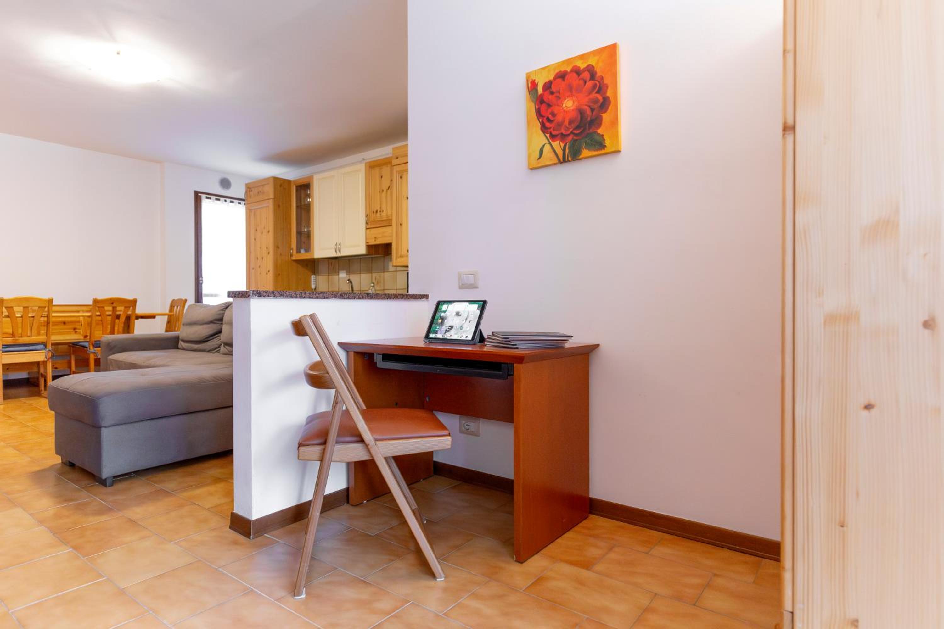 One-Bedroom House - Photo 16
