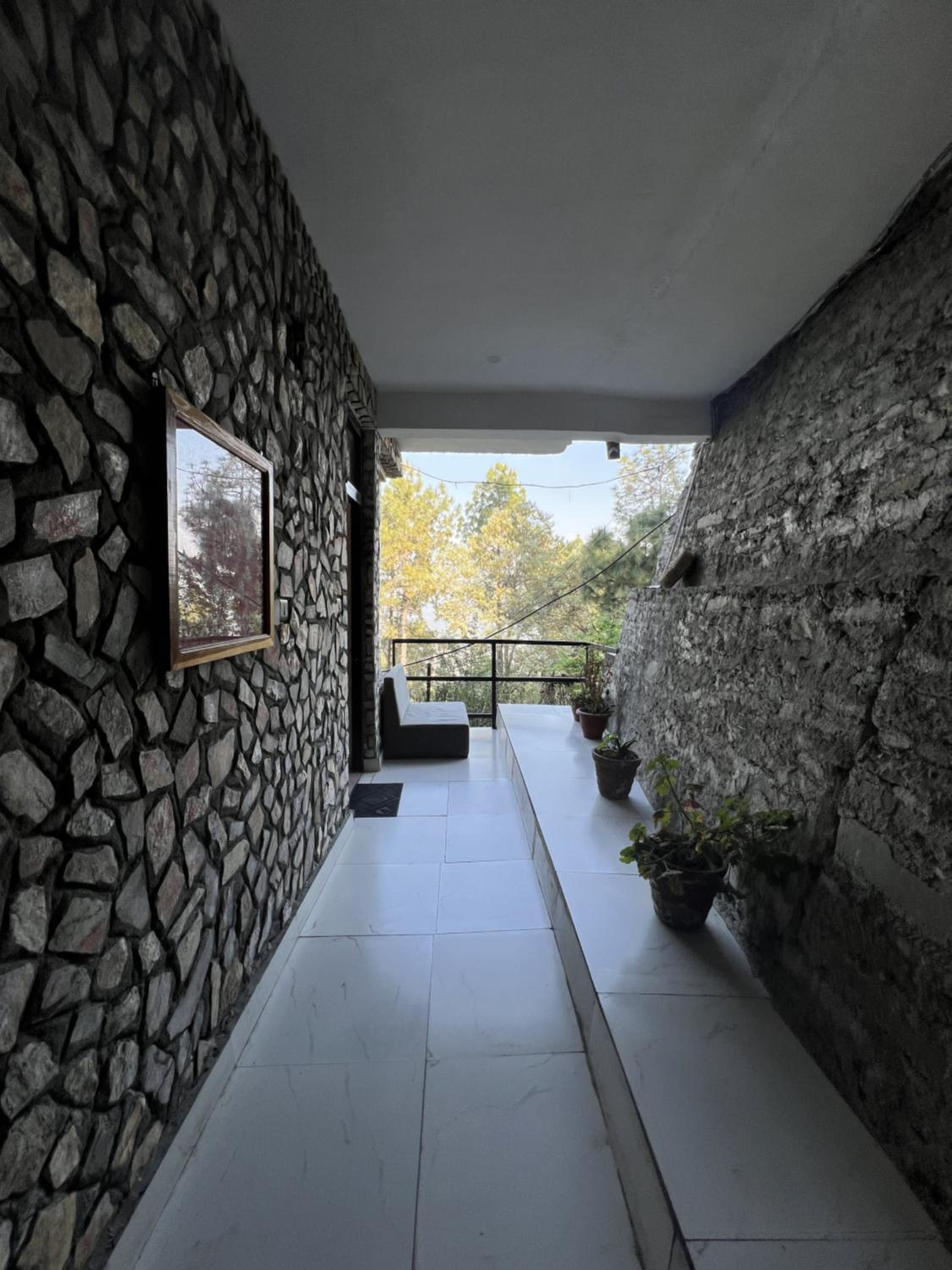 Deluxe Double Room With Balcony photo 3