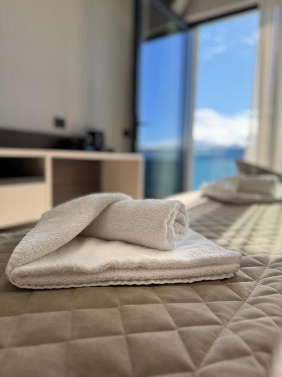 Junior Suite with Sea View photo 2