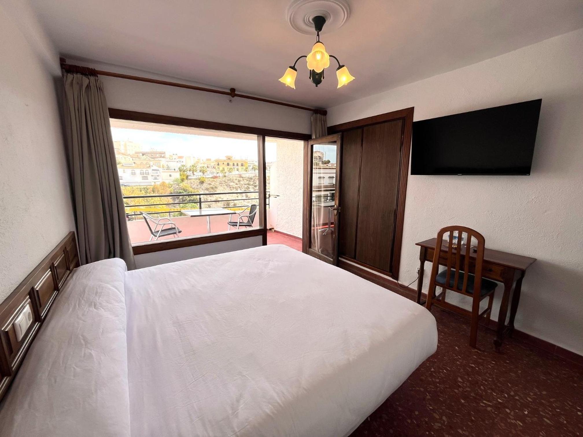 Economy Double or Twin Room - Photo 1