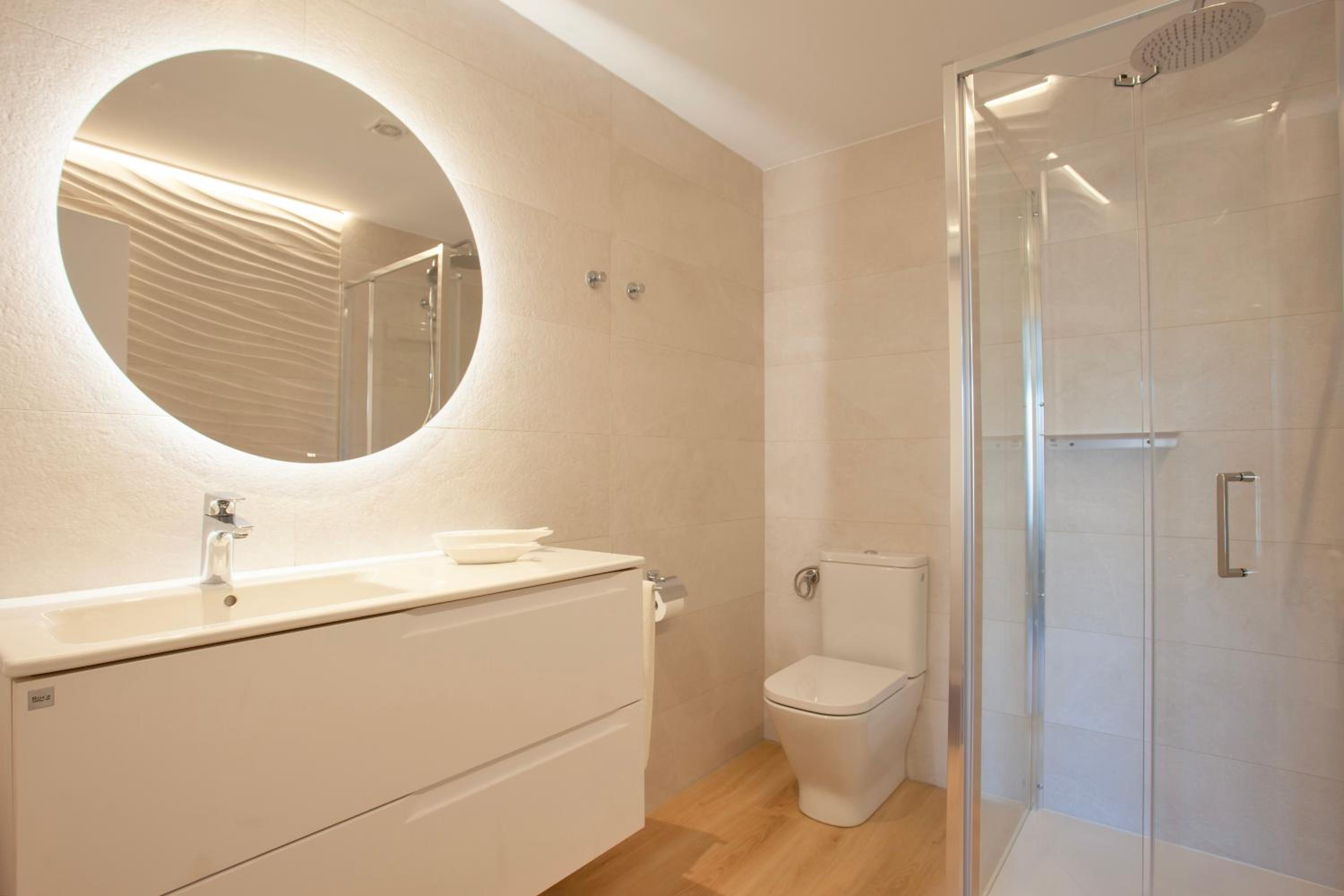 Three-Bedroom Apartment With Lateral View (6 Adults) photo 2