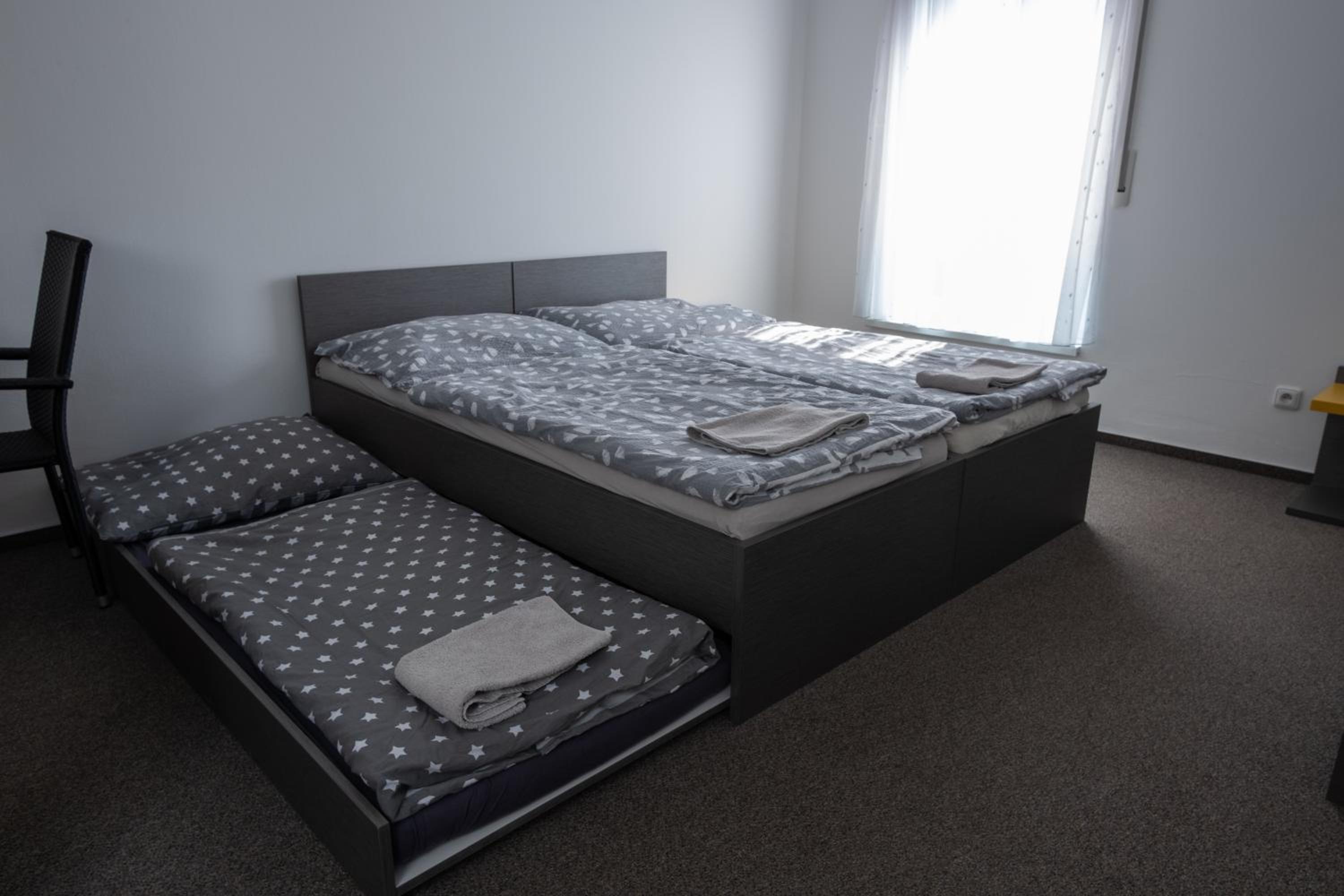 Triple Room - Photo 2