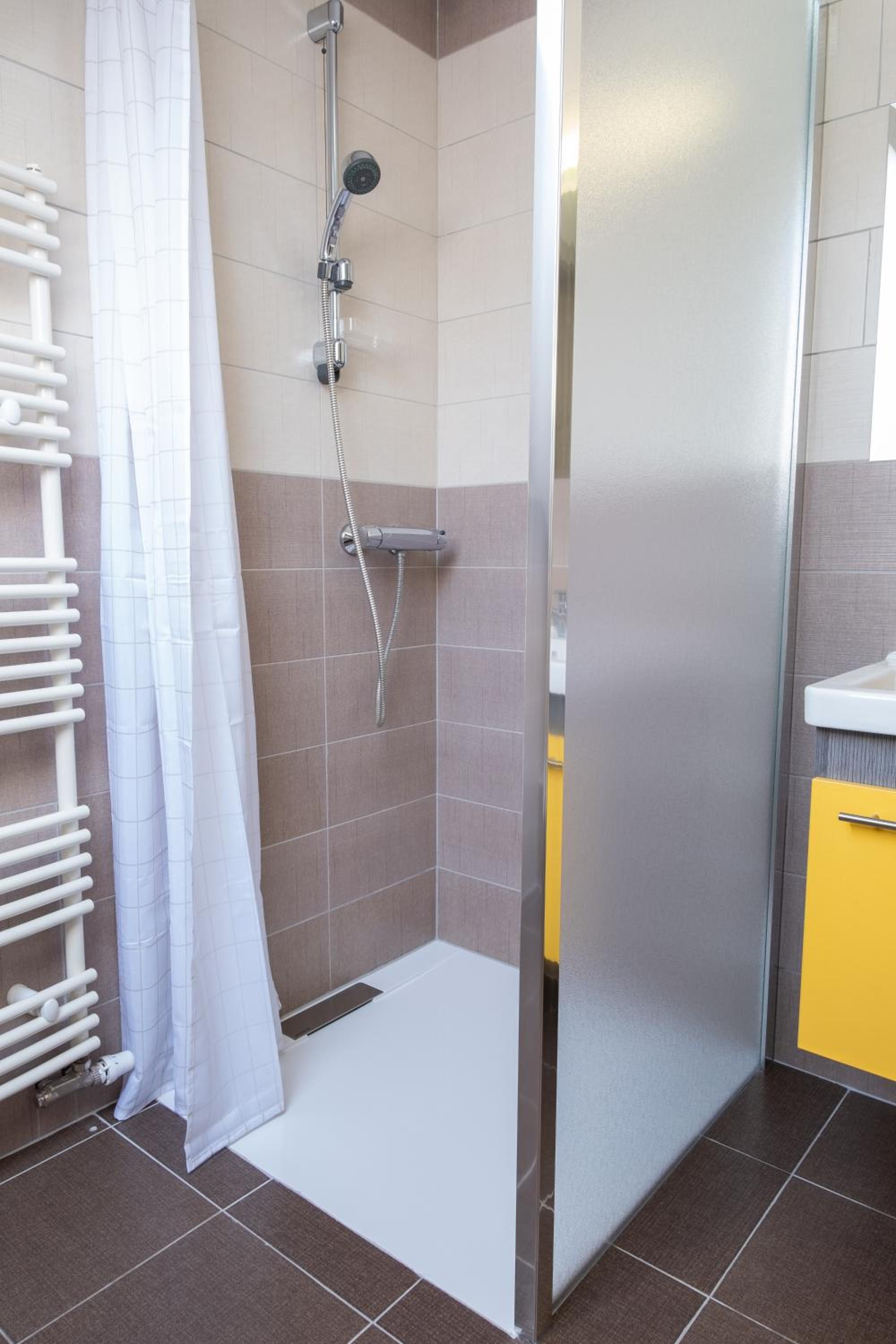Triple Room - Photo 7