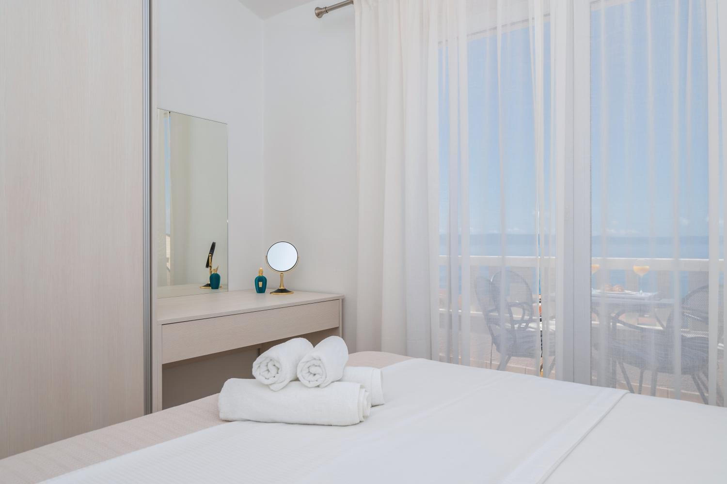 Apartment with Sea View