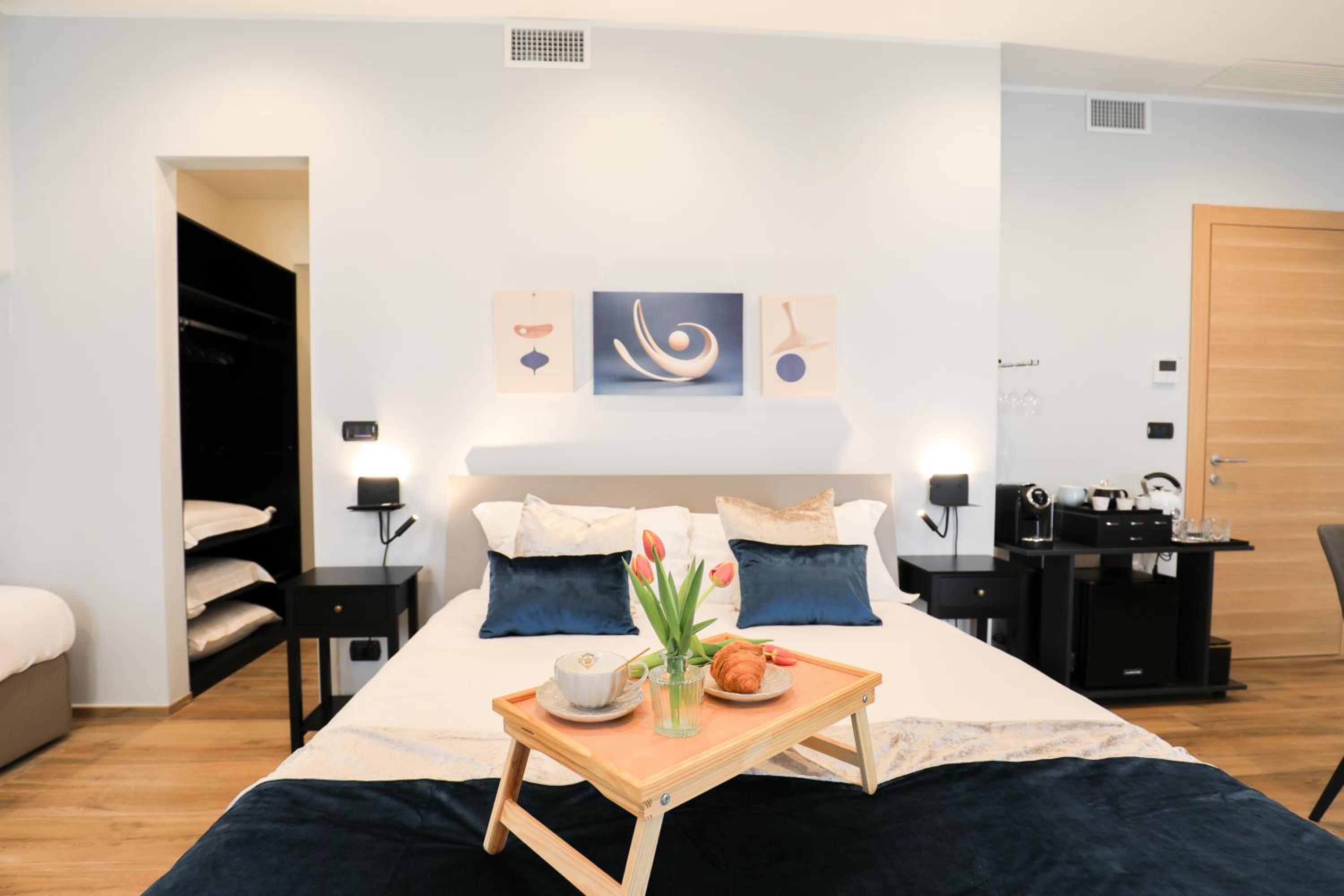 Comfort Triple Room