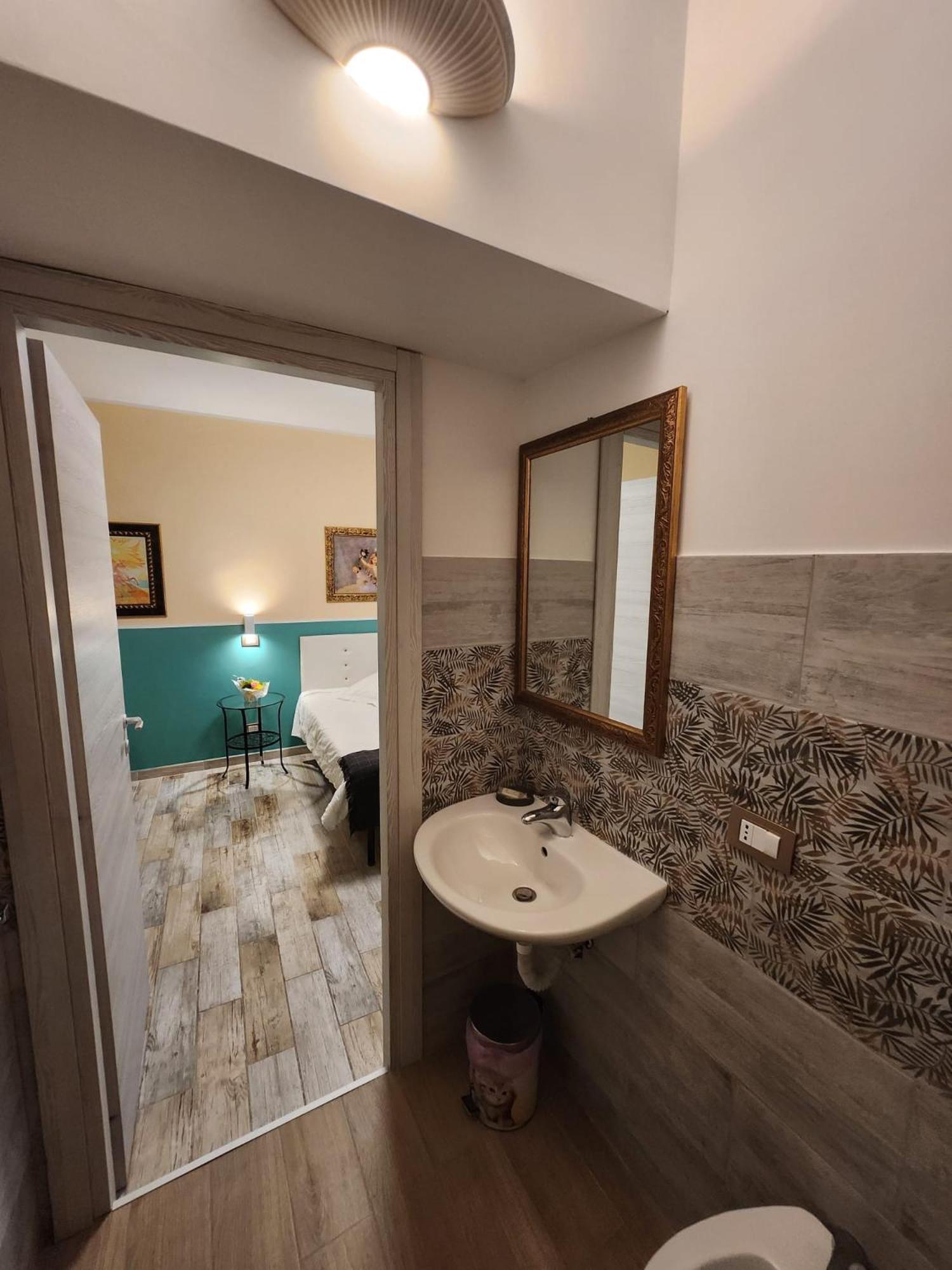 Triple Room with Bathroom photo 2