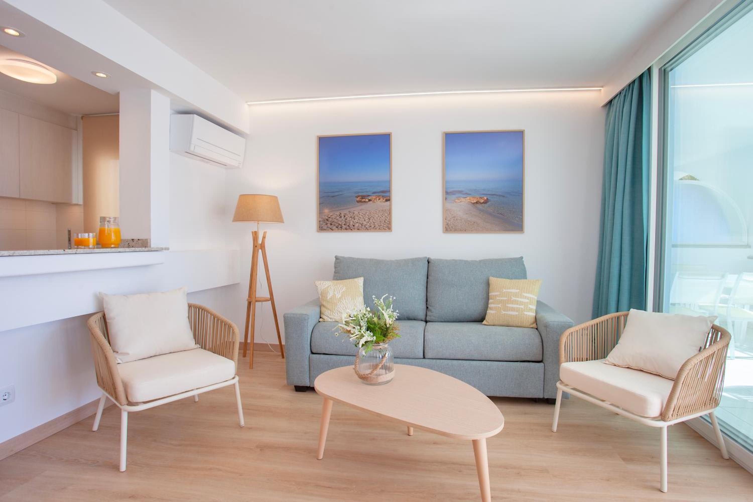 Apartamento de una habitación con vista al mar (2 adultos)