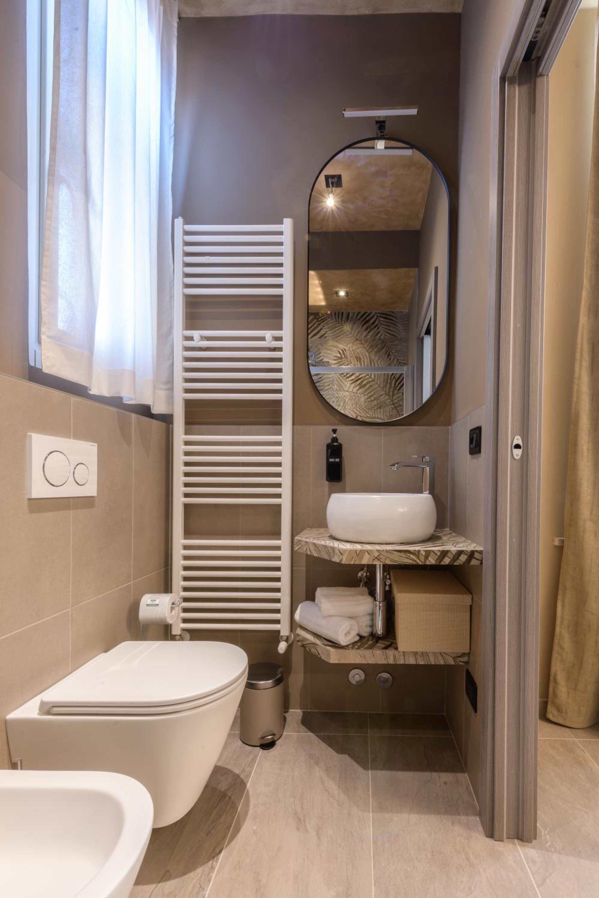 Large Double Room photo 3