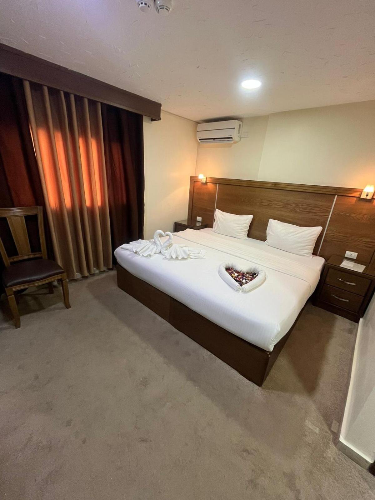 Deluxe Double Room - Photo 4