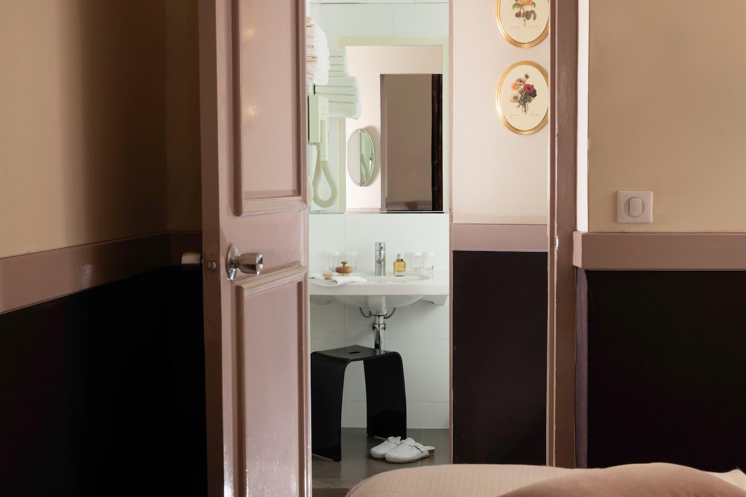 Family Two-Bedroom Suite photo 3