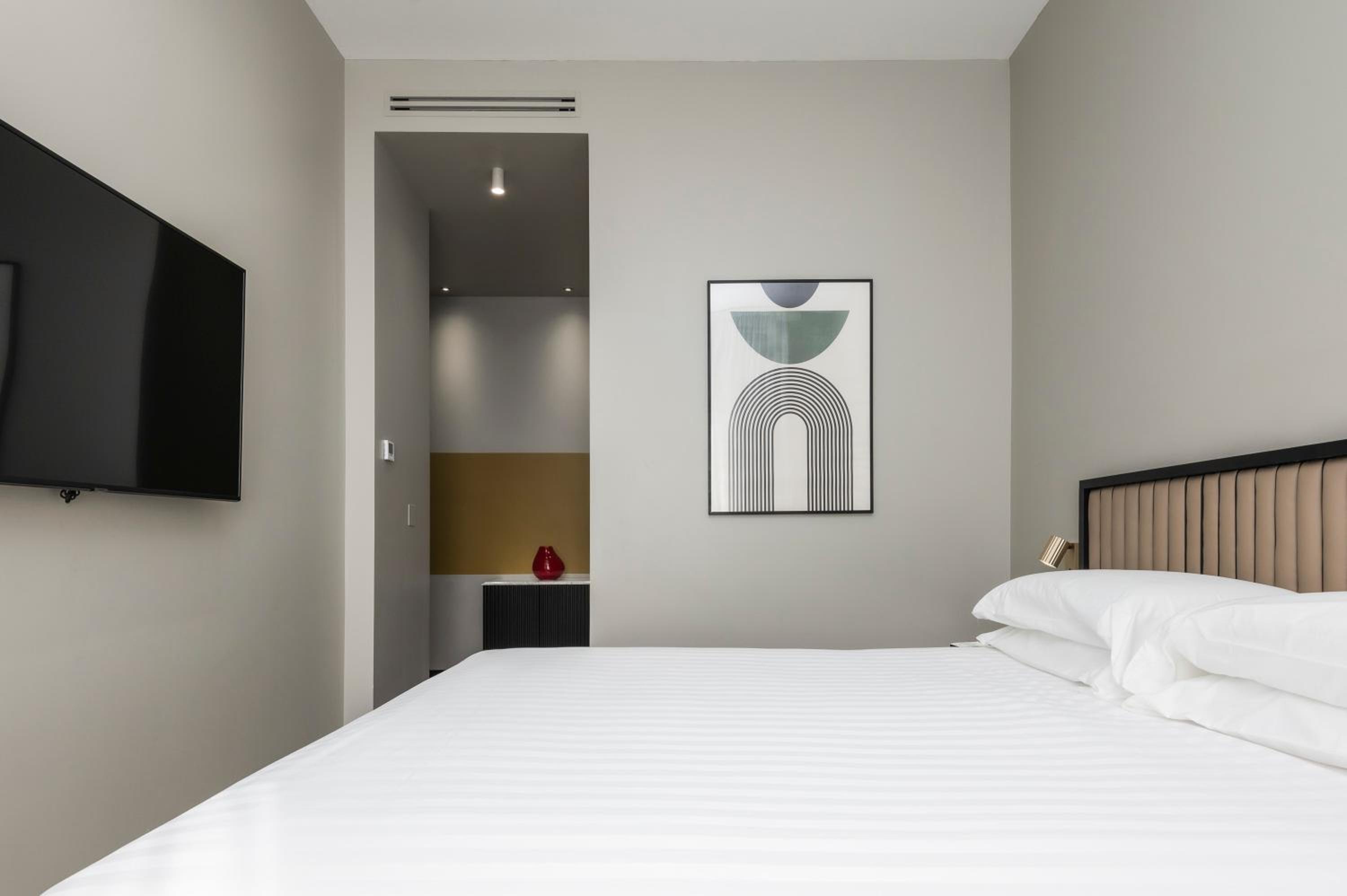 Standard King Room