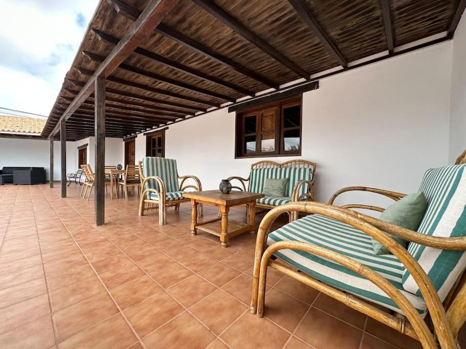 Three-Bedroom Villa photo 2