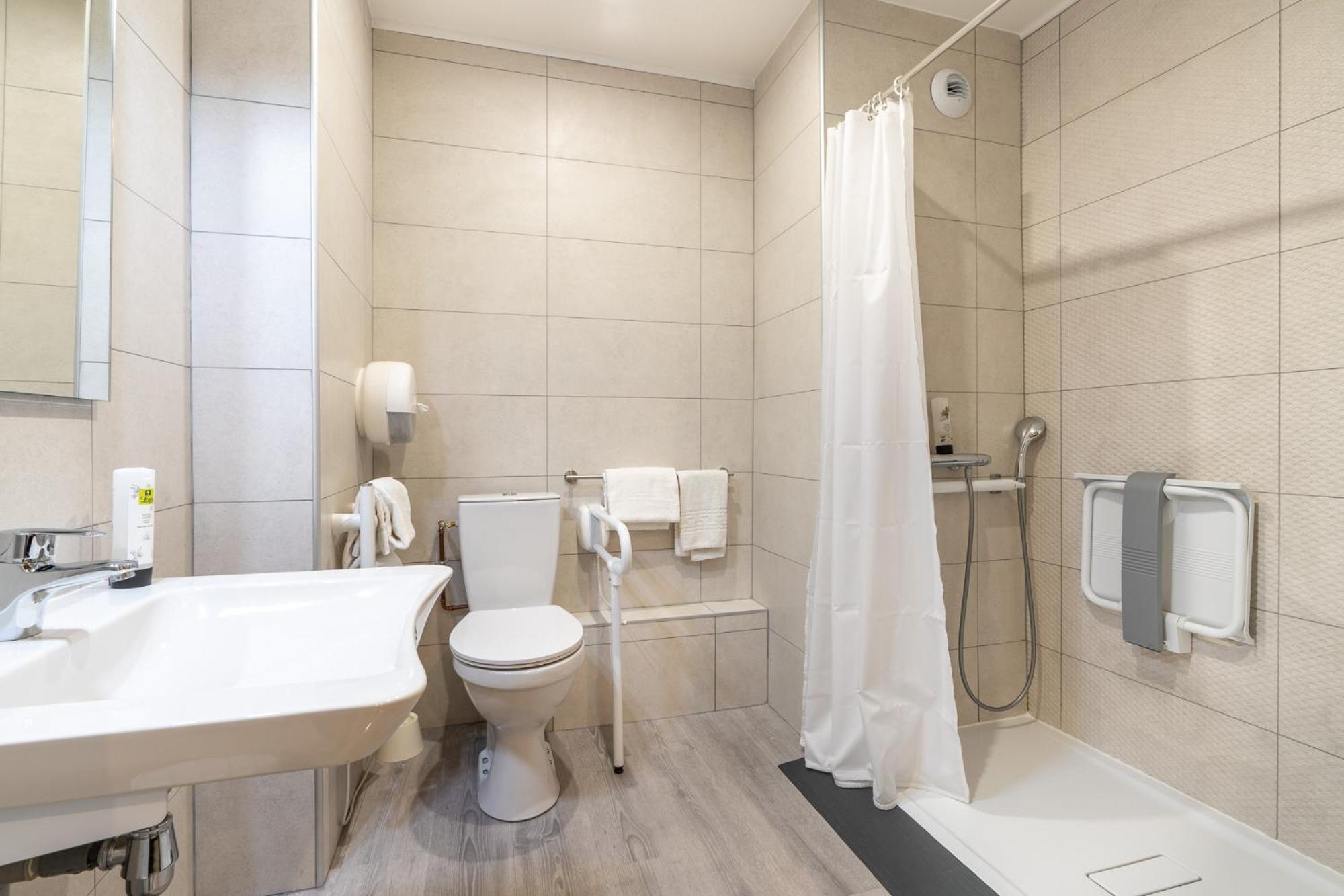 Superior Triple Room - Photo 2
